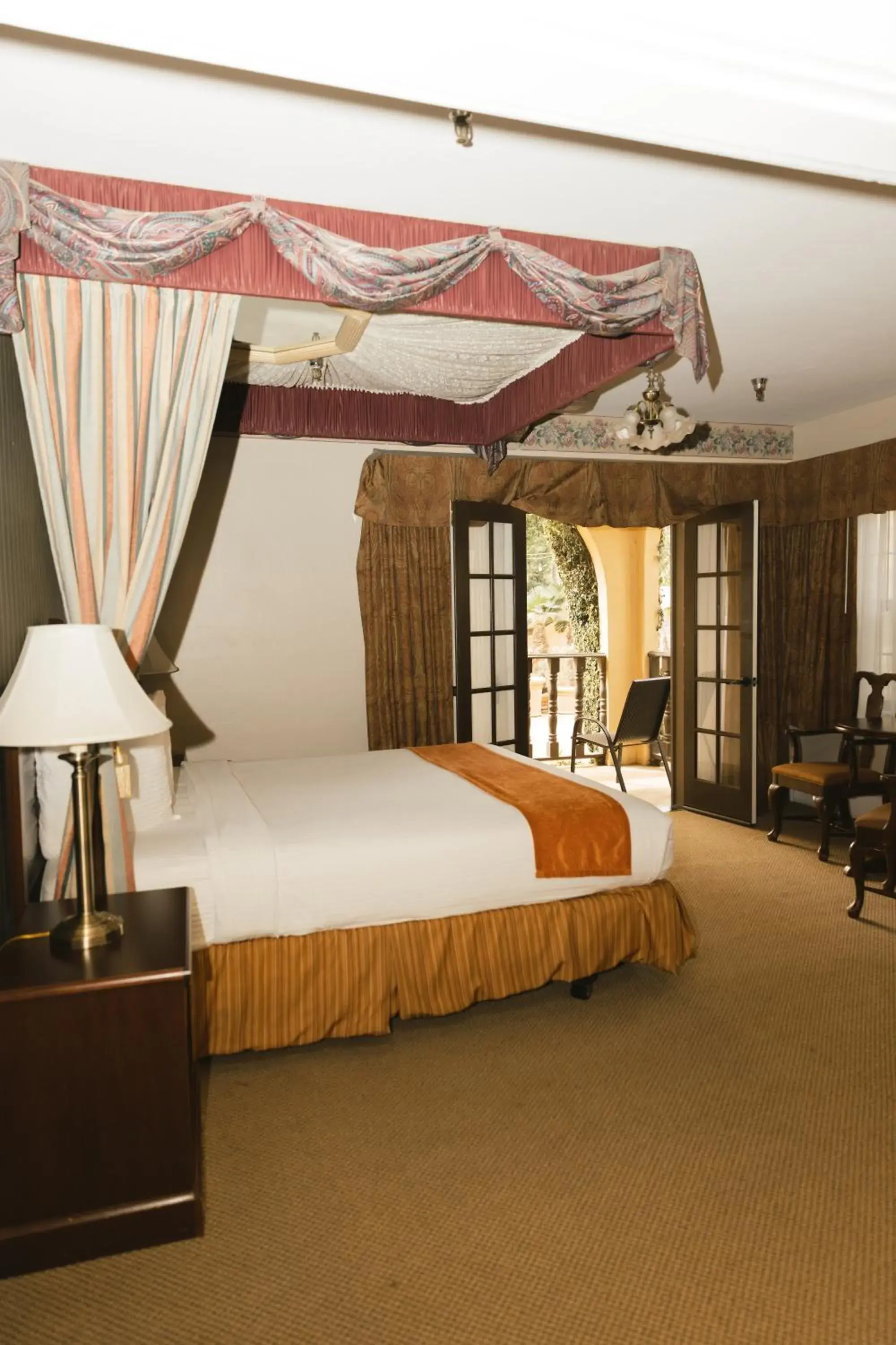 Bed in Historic Santa Maria Inn Bed in Historic Santa Maria Inn