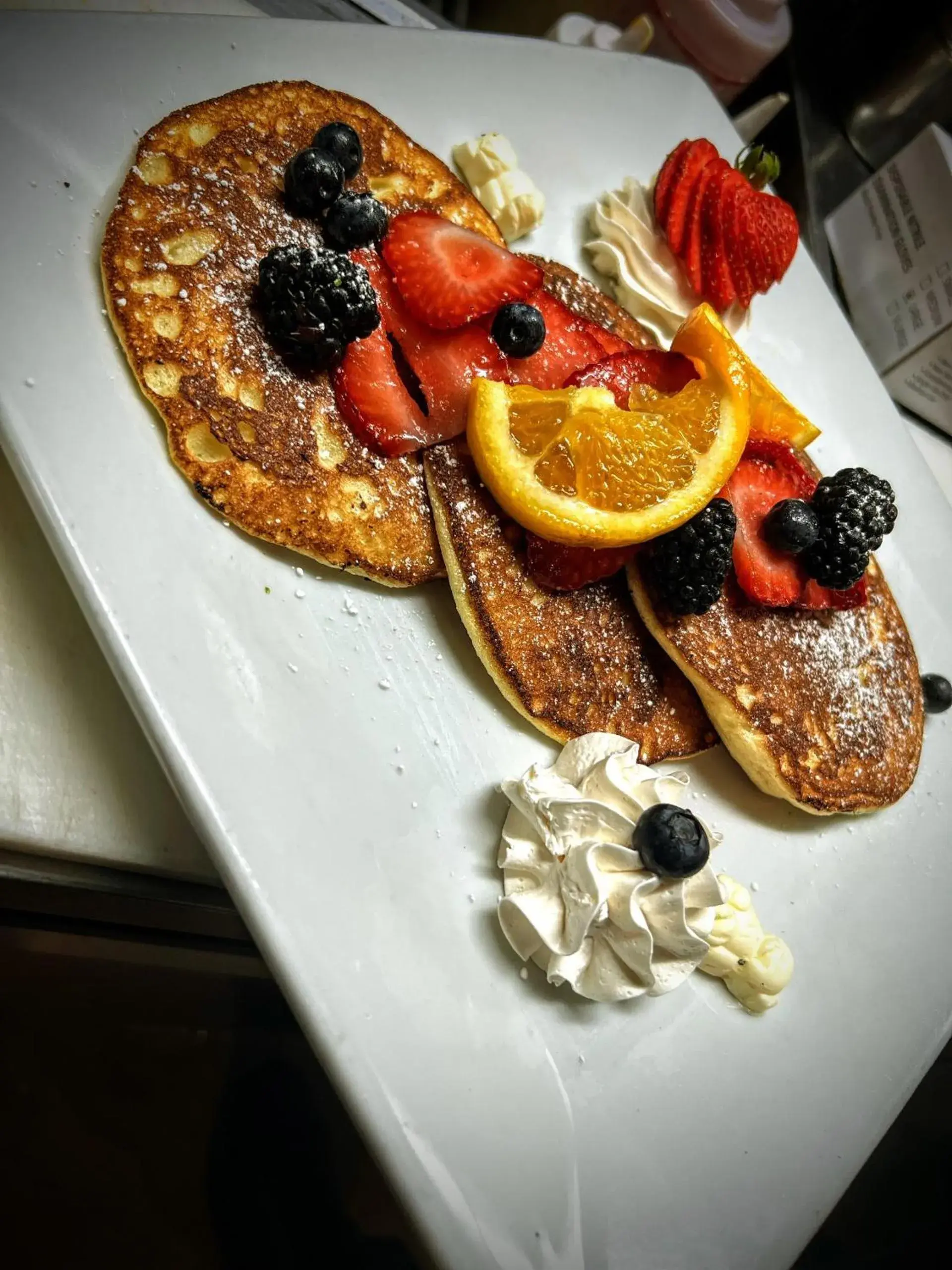 Restaurant/places to eat in Historic Santa Maria Inn Restaurant/places to eat in Historic Santa Maria Inn