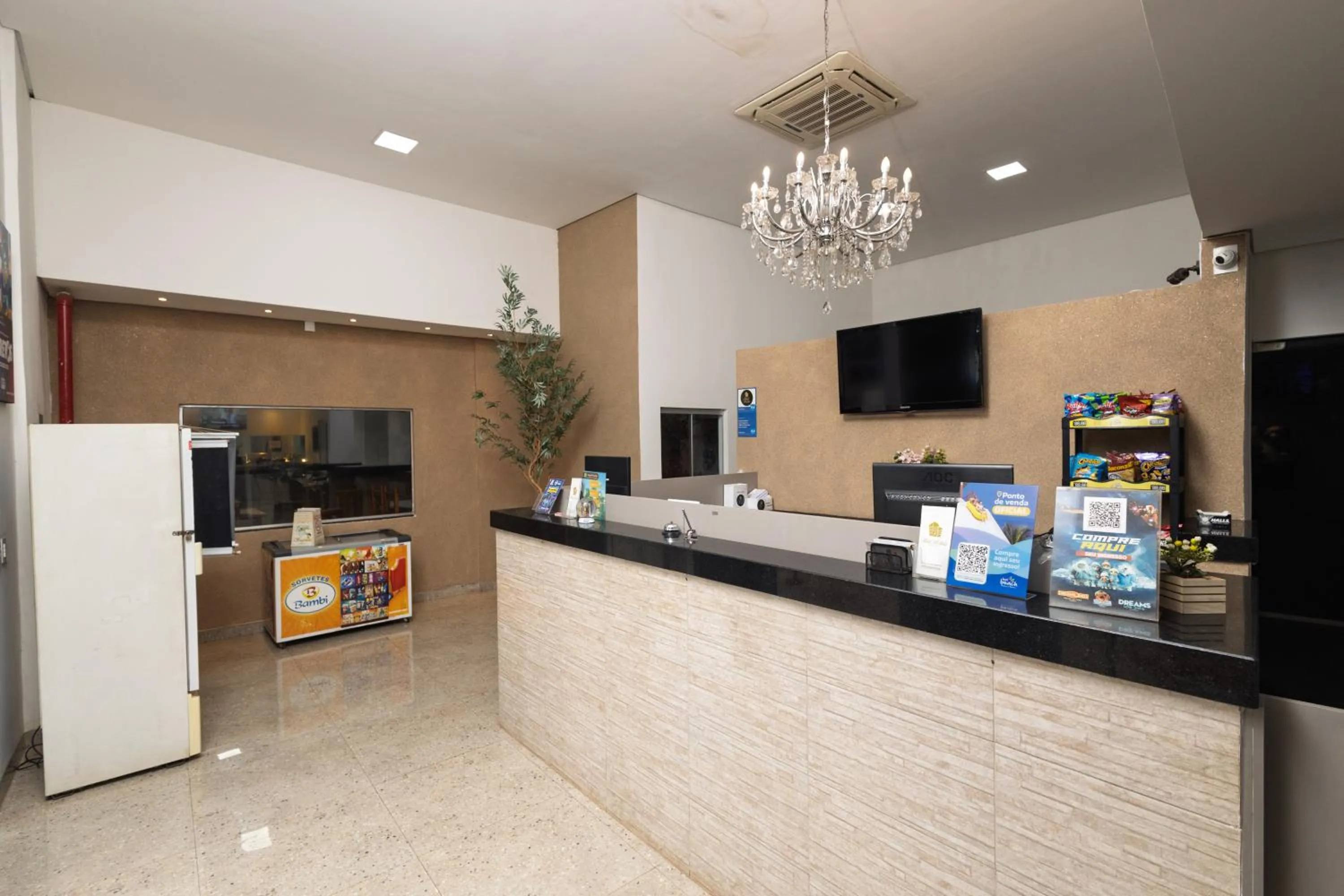 Hotel Portela II - Av Principal e a 500m do Thermas dos Laranjais