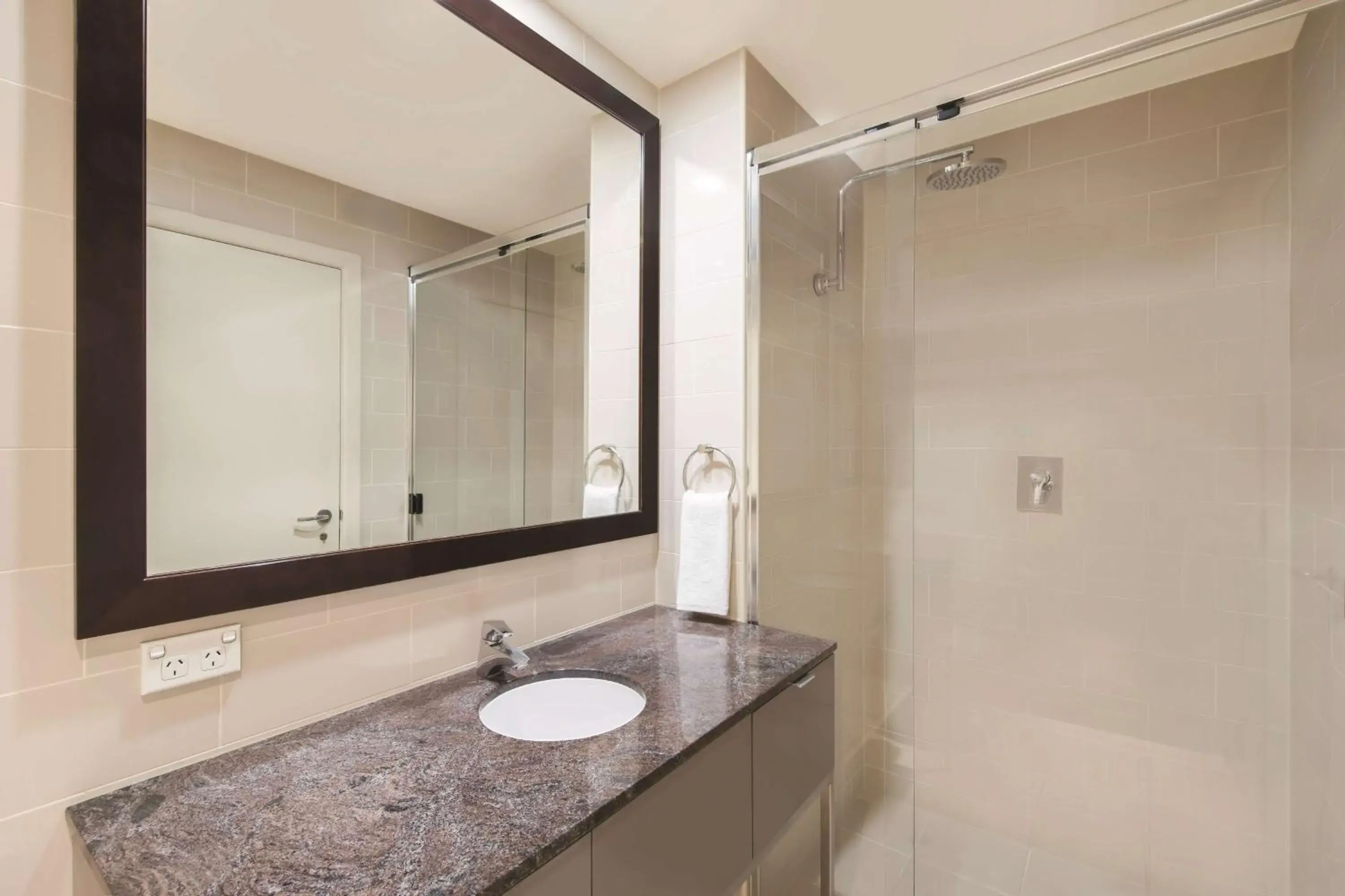 Bathroom in Adina Apartment Hotel Adelaide Treasury Bathroom in Adina Apartment Hotel Adelaide Treasury