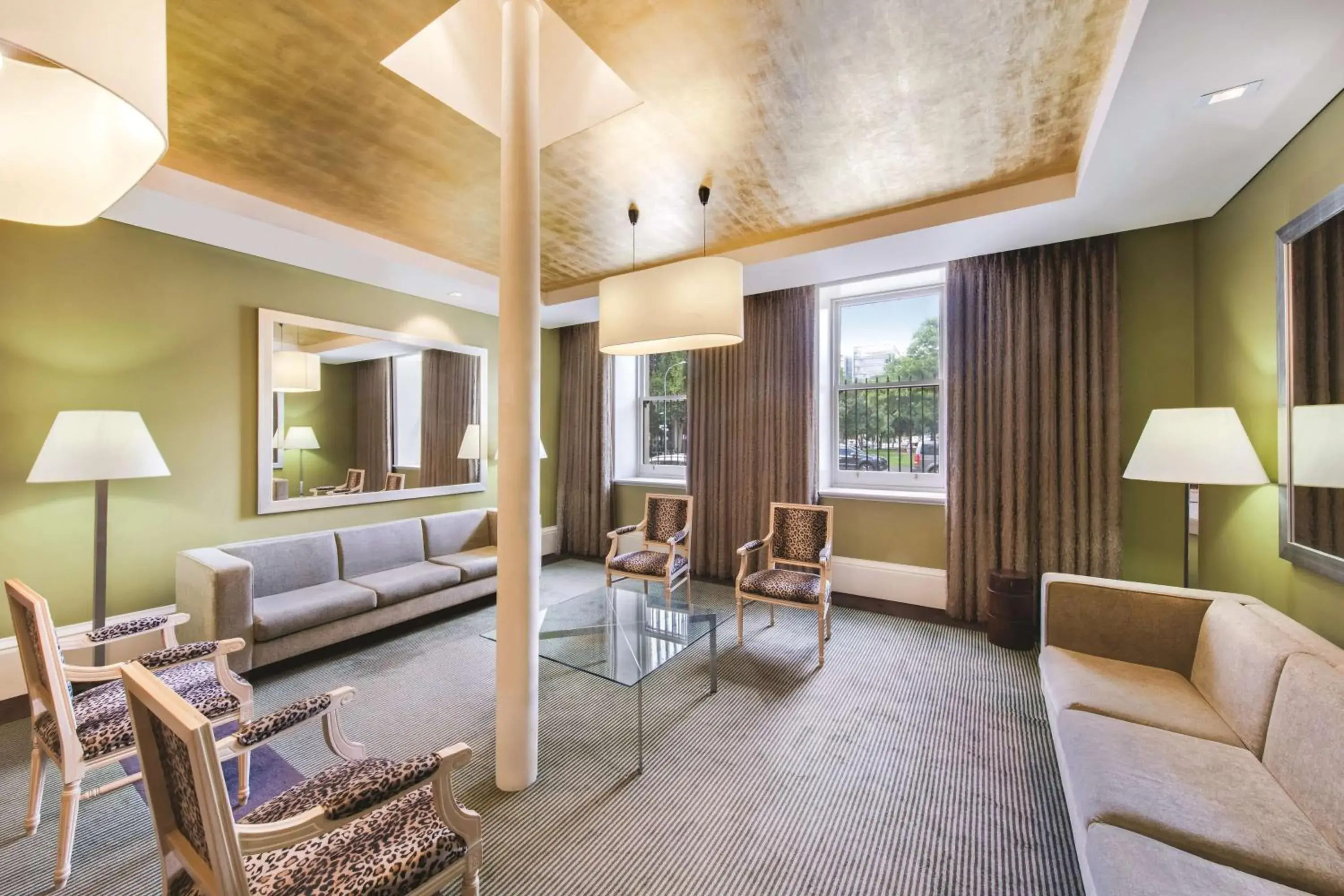 Lobby or reception in Adina Apartment Hotel Adelaide Treasury Lobby or reception in Adina Apartment Hotel Adelaide Treasury