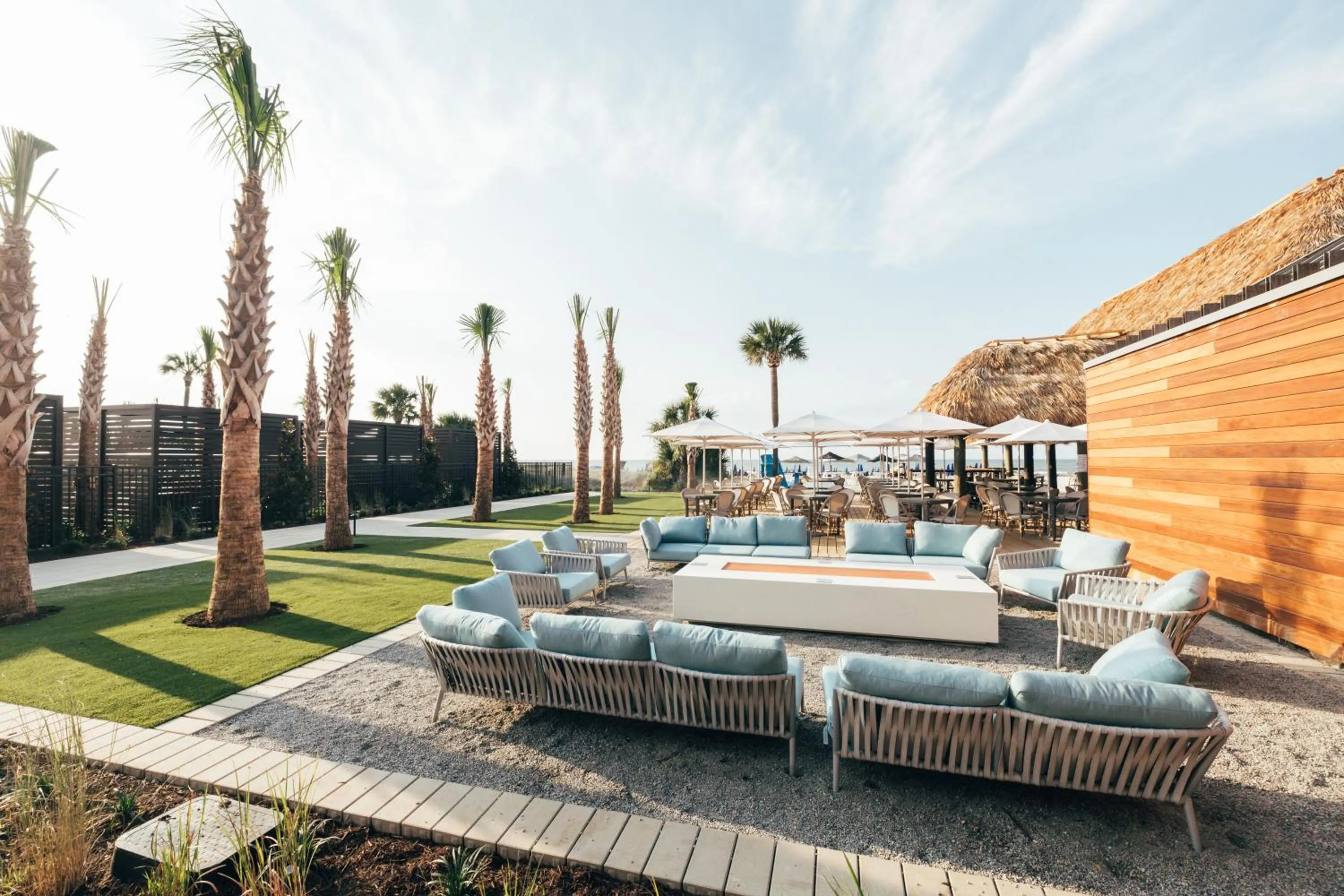 Dining area in Beach House Resort Hilton Head Island