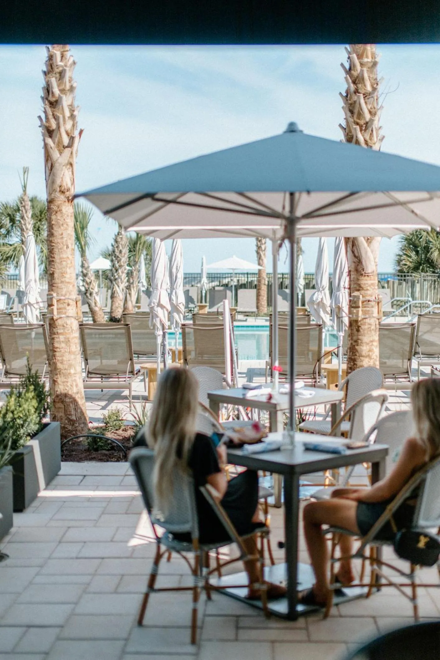 Restaurant/places to eat in Beach House Resort Hilton Head Island