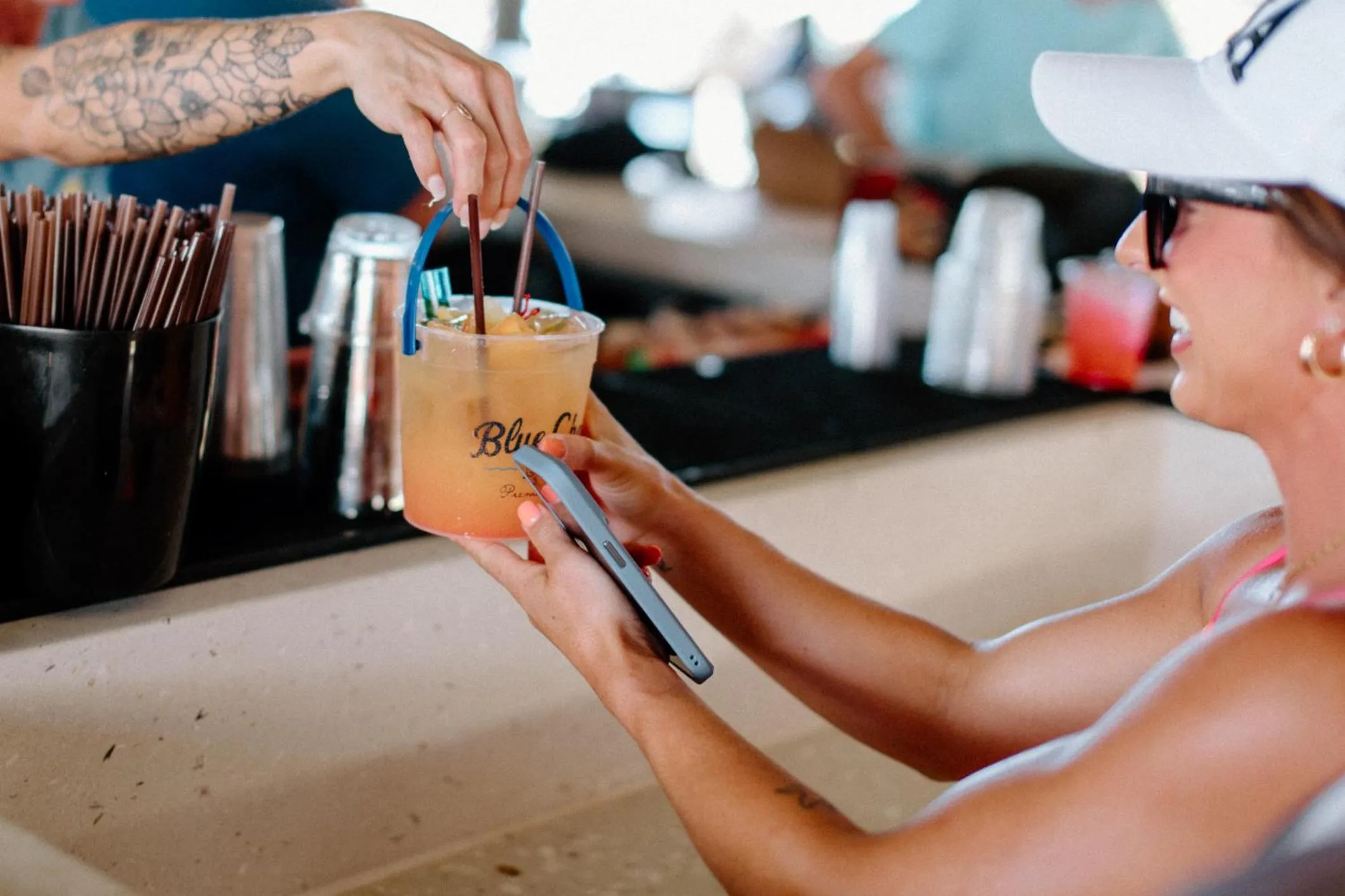 Lounge or bar in Beach House Resort Hilton Head Island