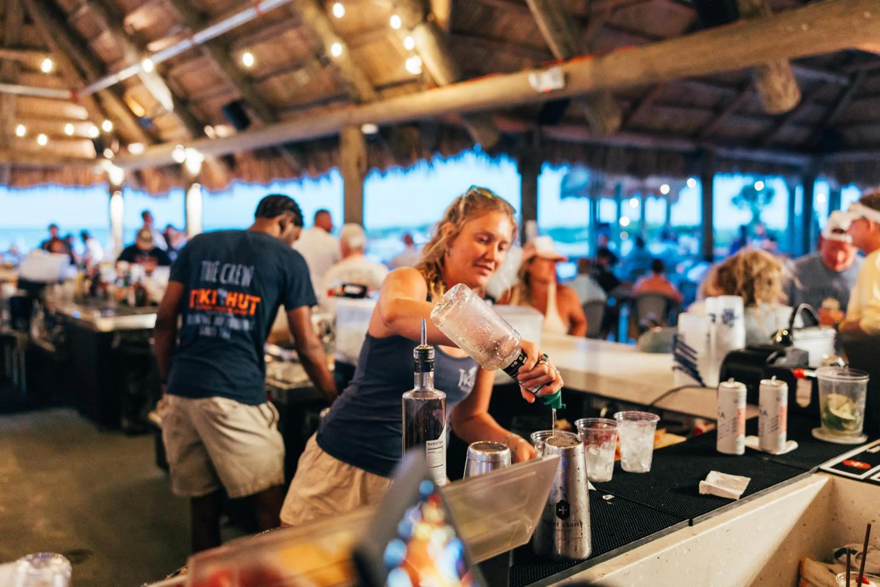 Lounge or bar in Beach House Resort Hilton Head Island