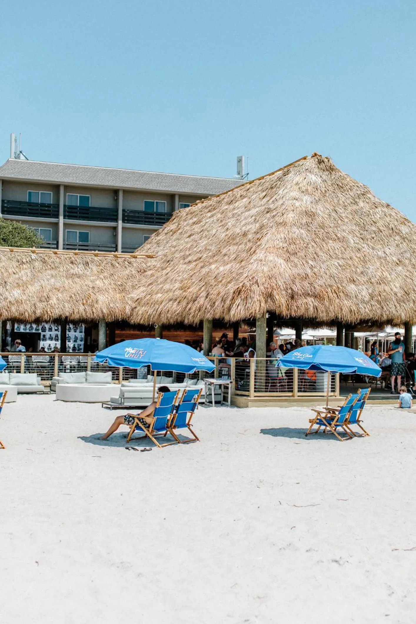 Lounge or bar in Beach House Resort Hilton Head Island