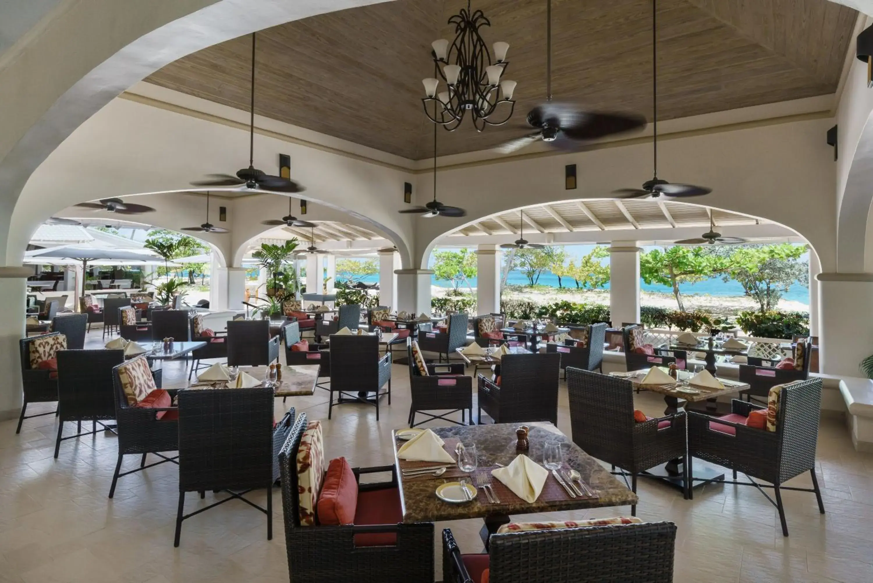 Restaurant/places to eat in Spice Island Beach Resort Restaurant/places to eat in Spice Island Beach Resort