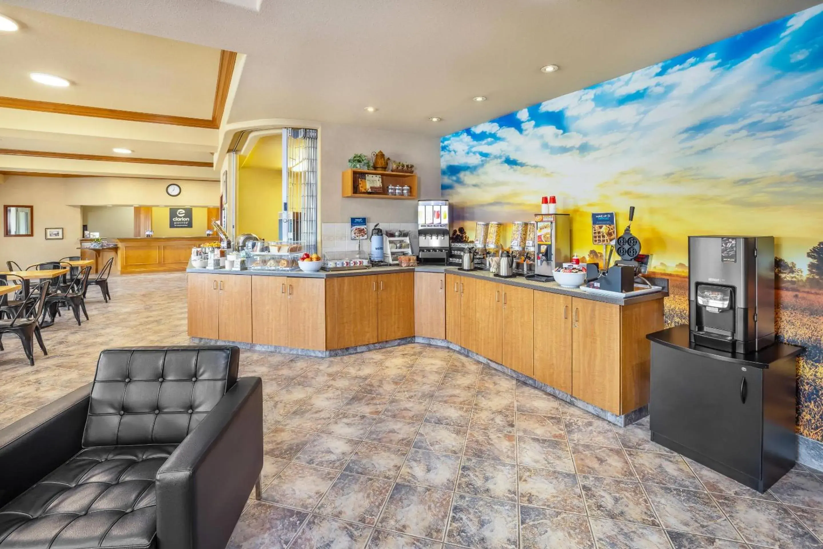 Breakfast in Clarion Pointe Breakfast in Clarion Pointe