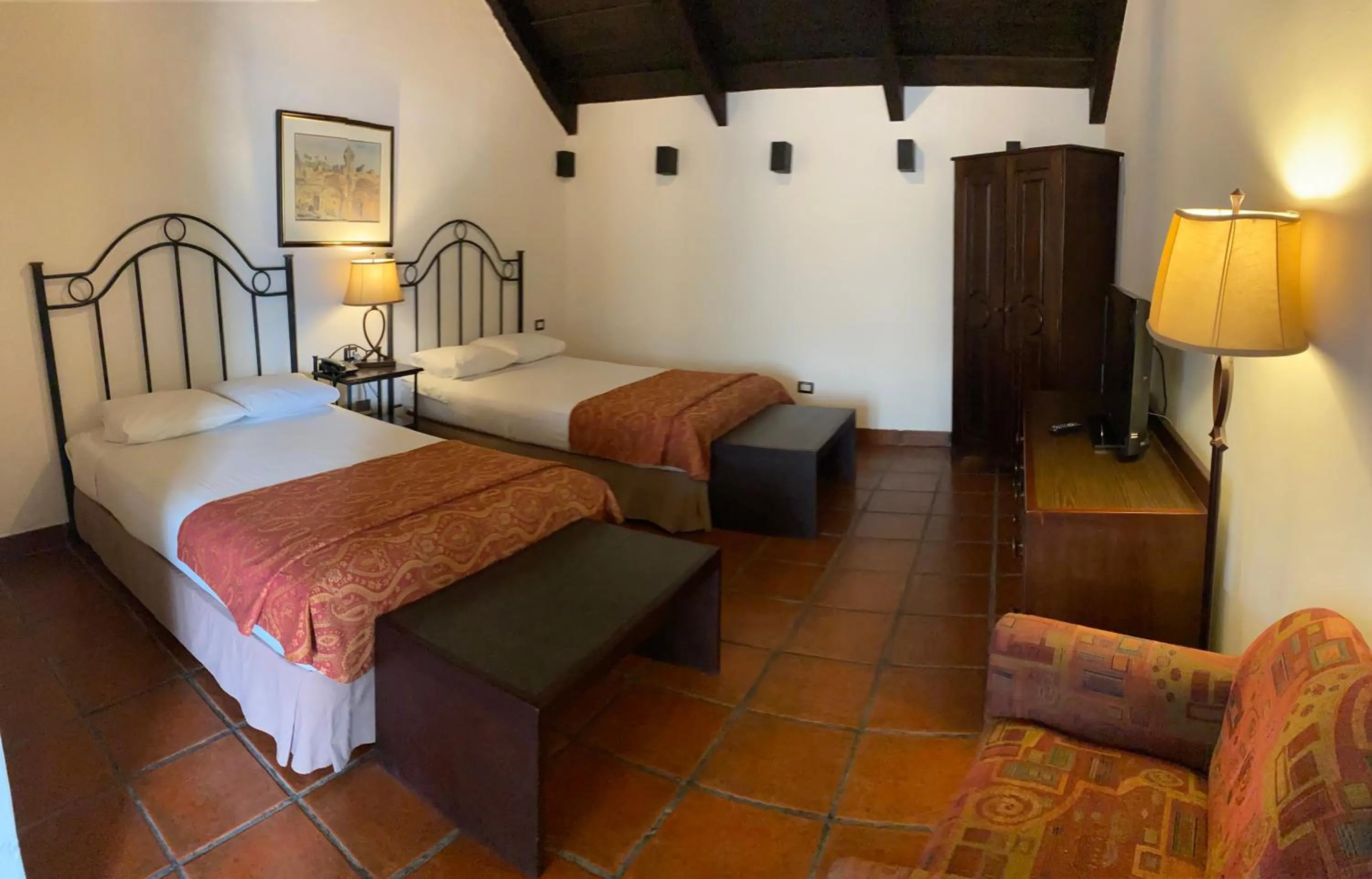 Bedroom, Bed in Villa Colonial