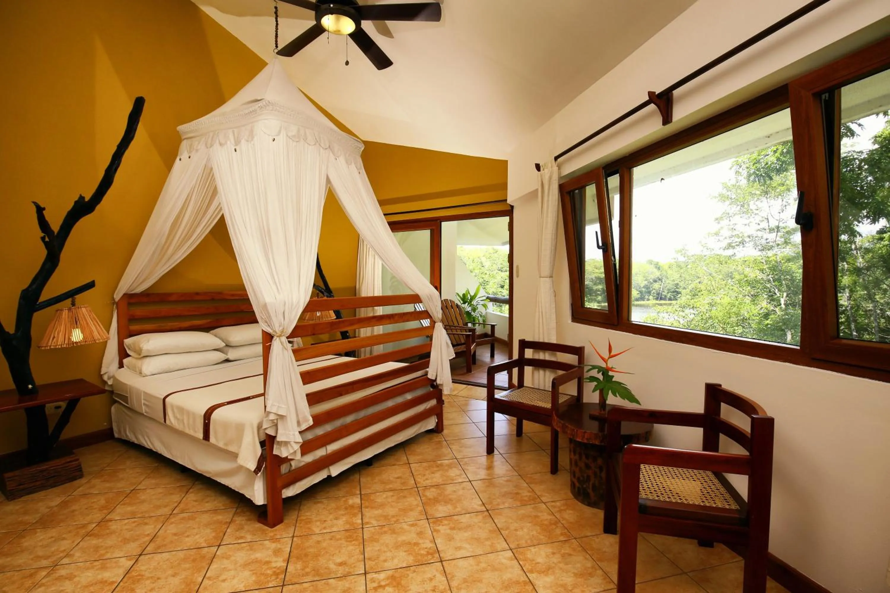 Bedroom, Bed in Villa Maya