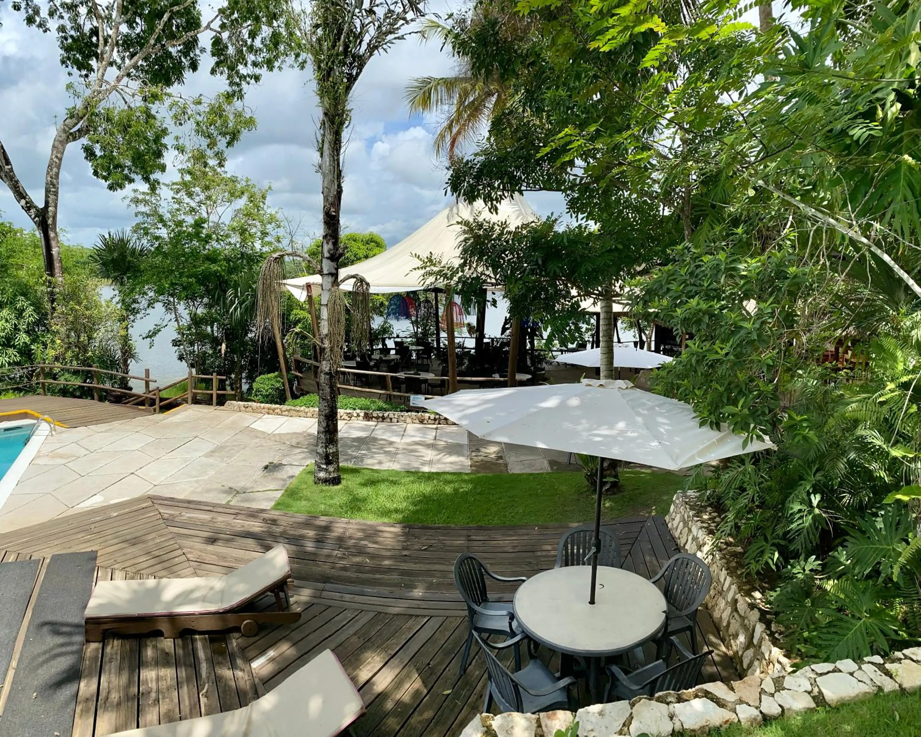 Property building in Villa Maya