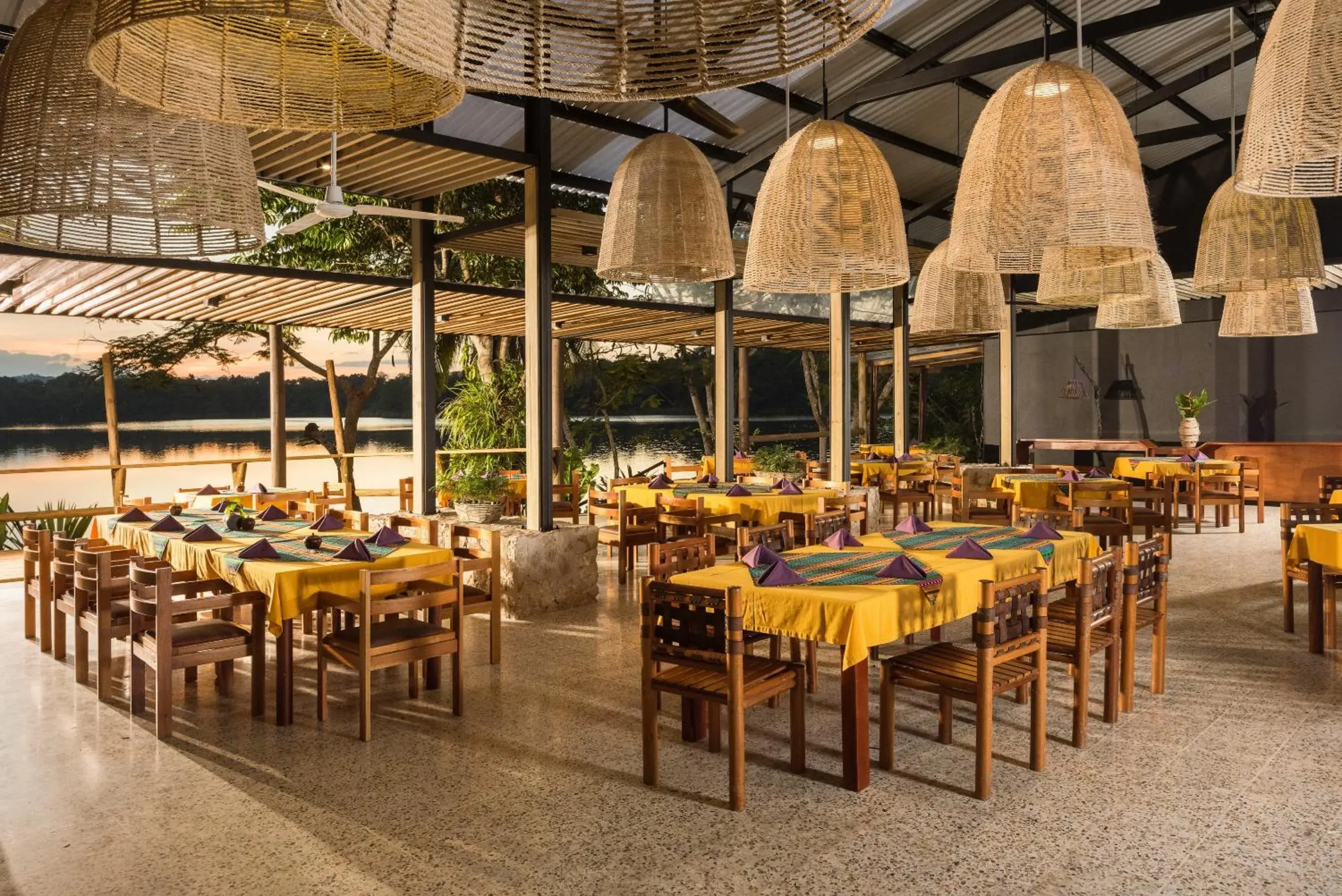 Restaurant/places to eat in Villa Maya Restaurant/places to eat in Villa Maya