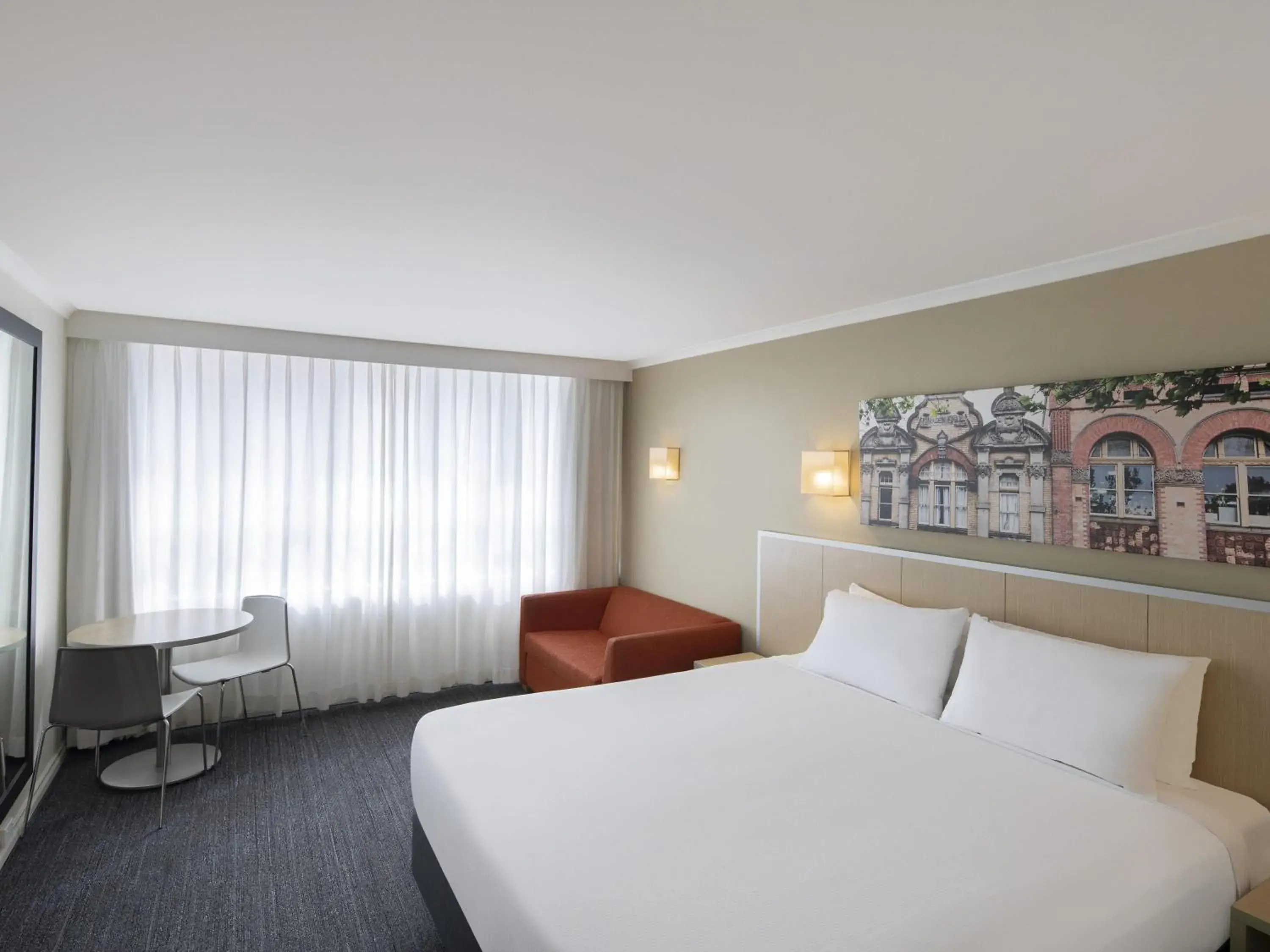 Bedroom, Bed in Mercure Newcastle Bedroom, Bed in Mercure Newcastle