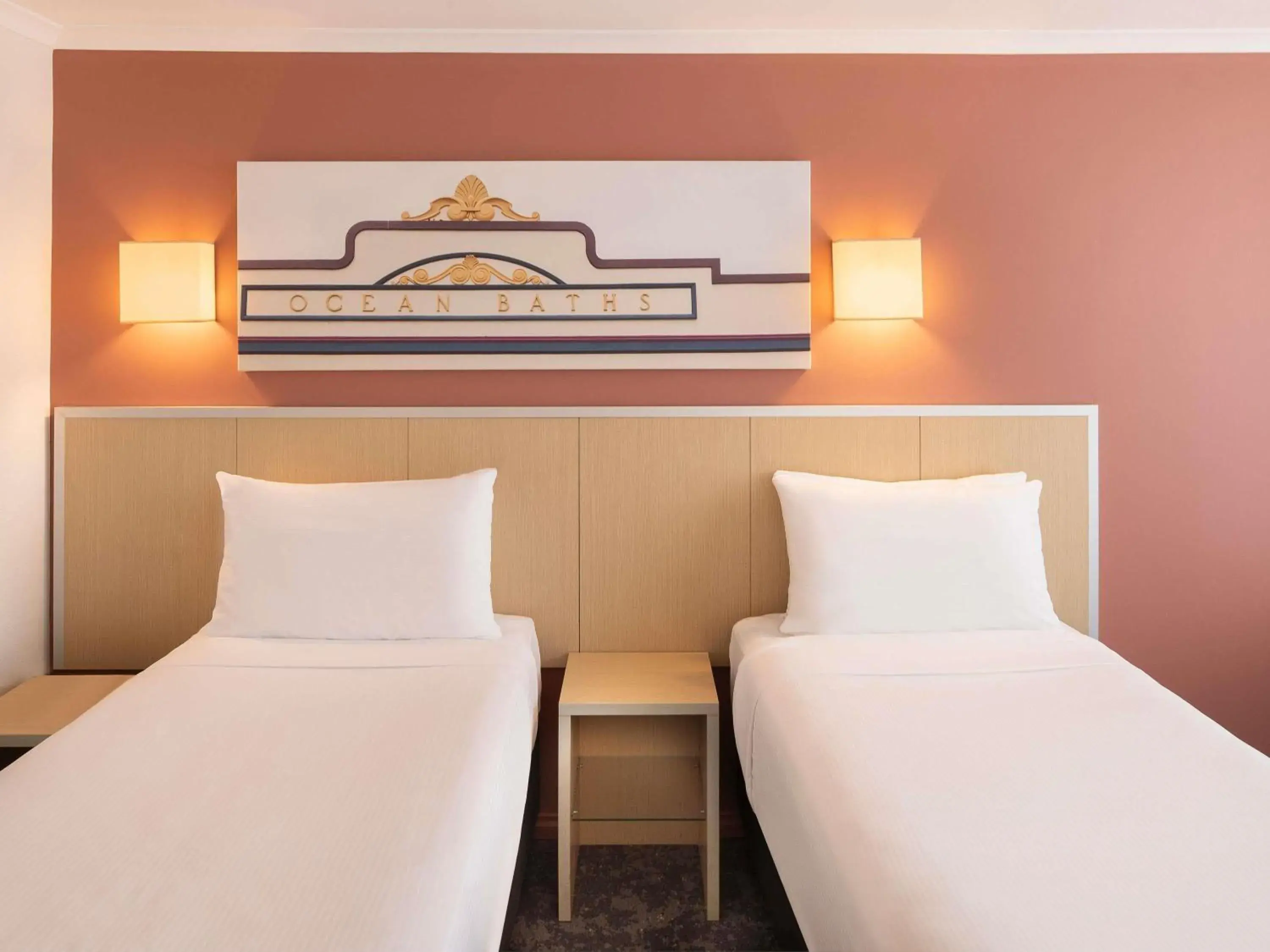 Bedroom, Bed in Mercure Newcastle Bedroom, Bed in Mercure Newcastle