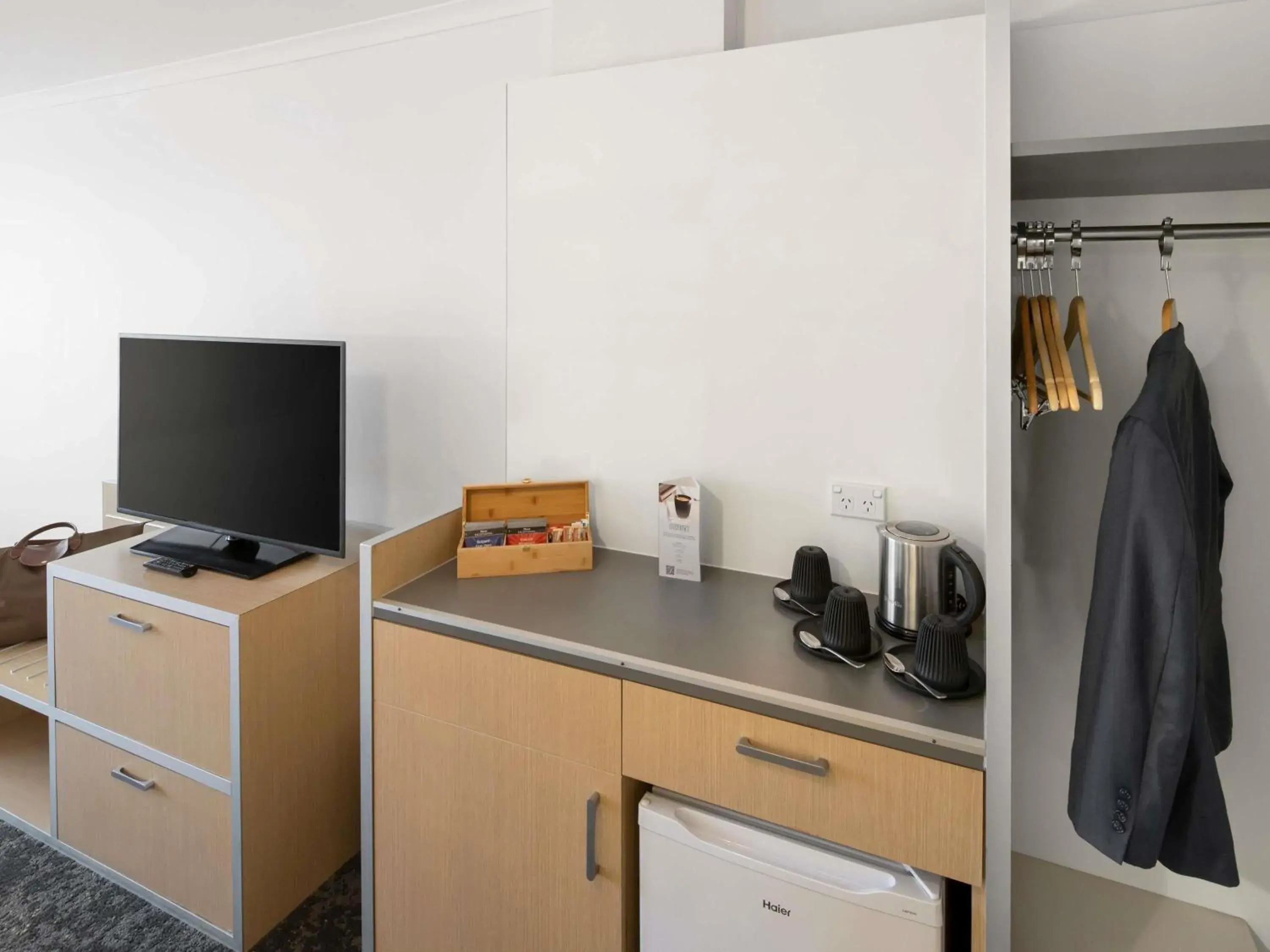 Bedroom in Mercure Newcastle Bedroom in Mercure Newcastle