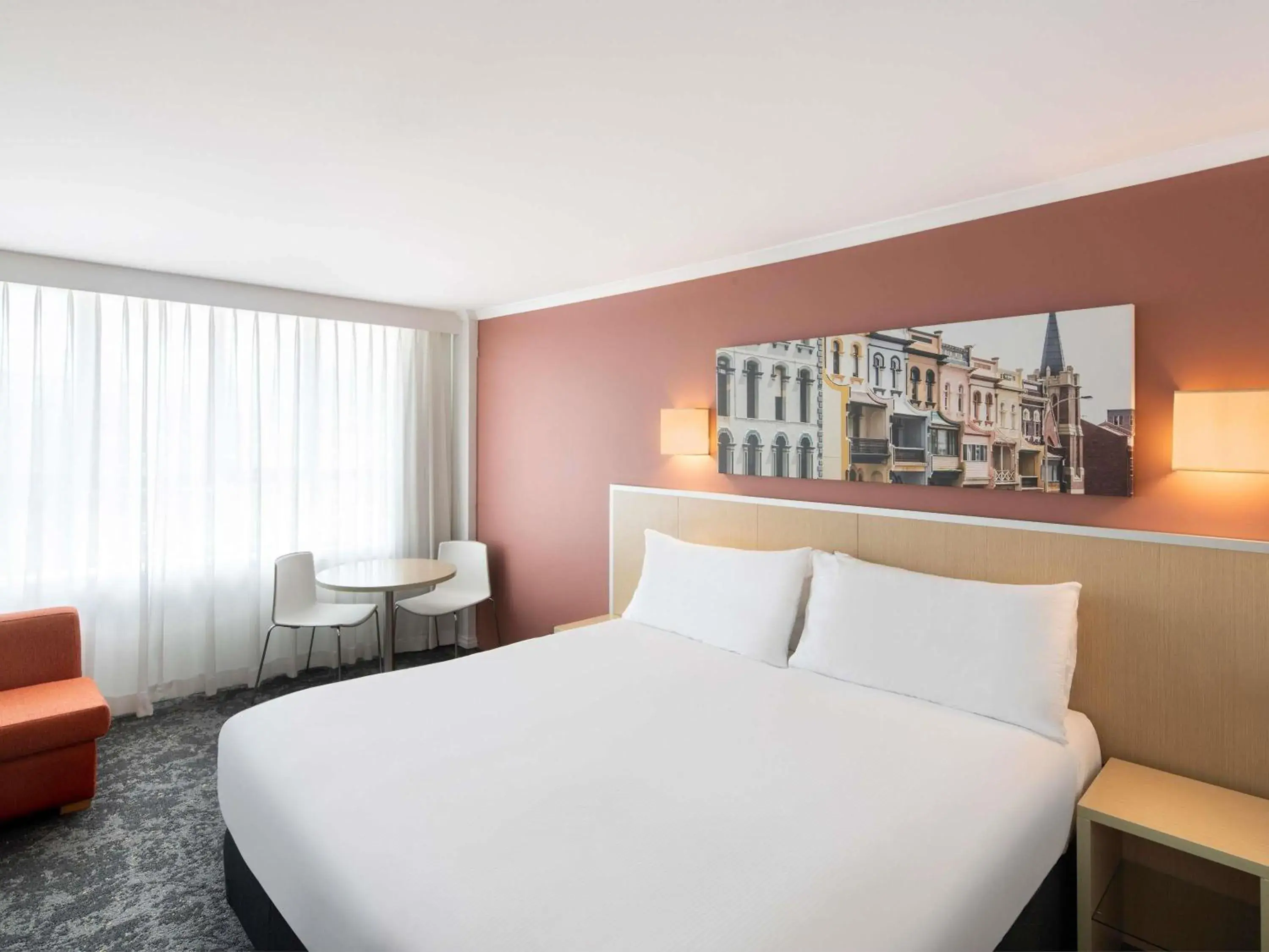 Bedroom, Bed in Mercure Newcastle Bedroom, Bed in Mercure Newcastle