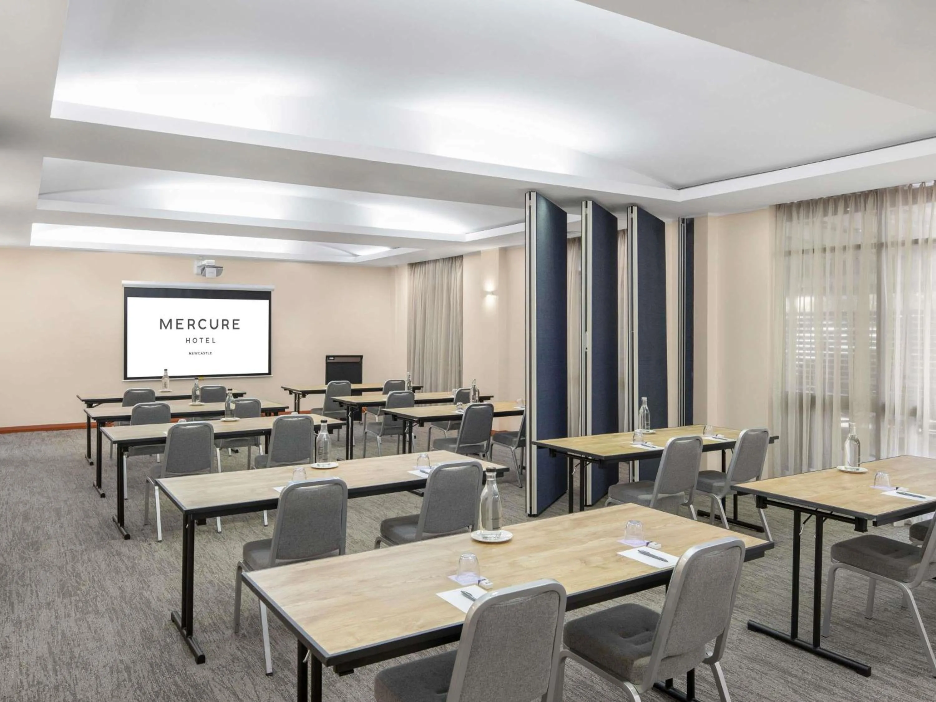 Meeting/conference room in Mercure Newcastle