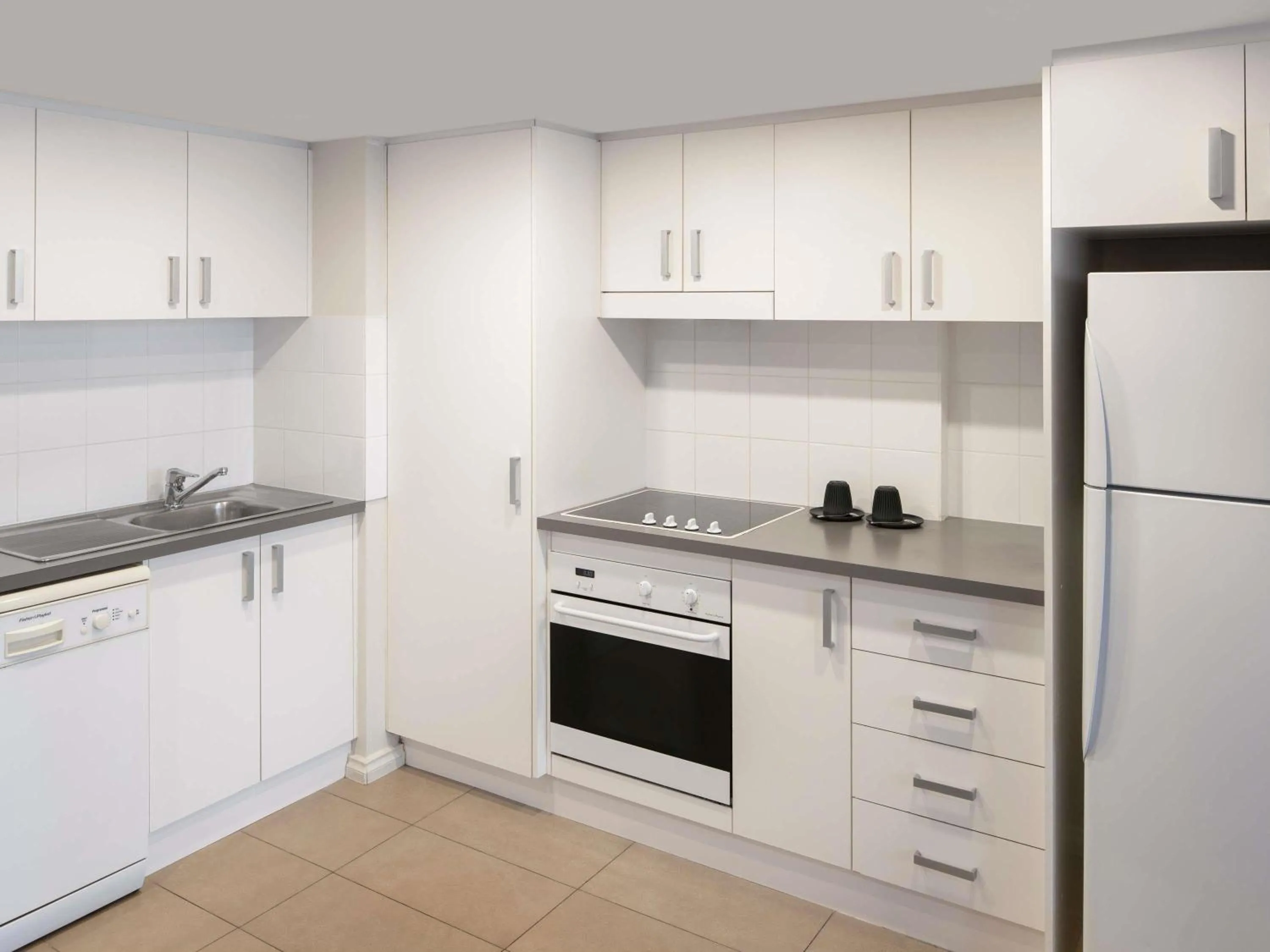 Bedroom in Mercure Newcastle