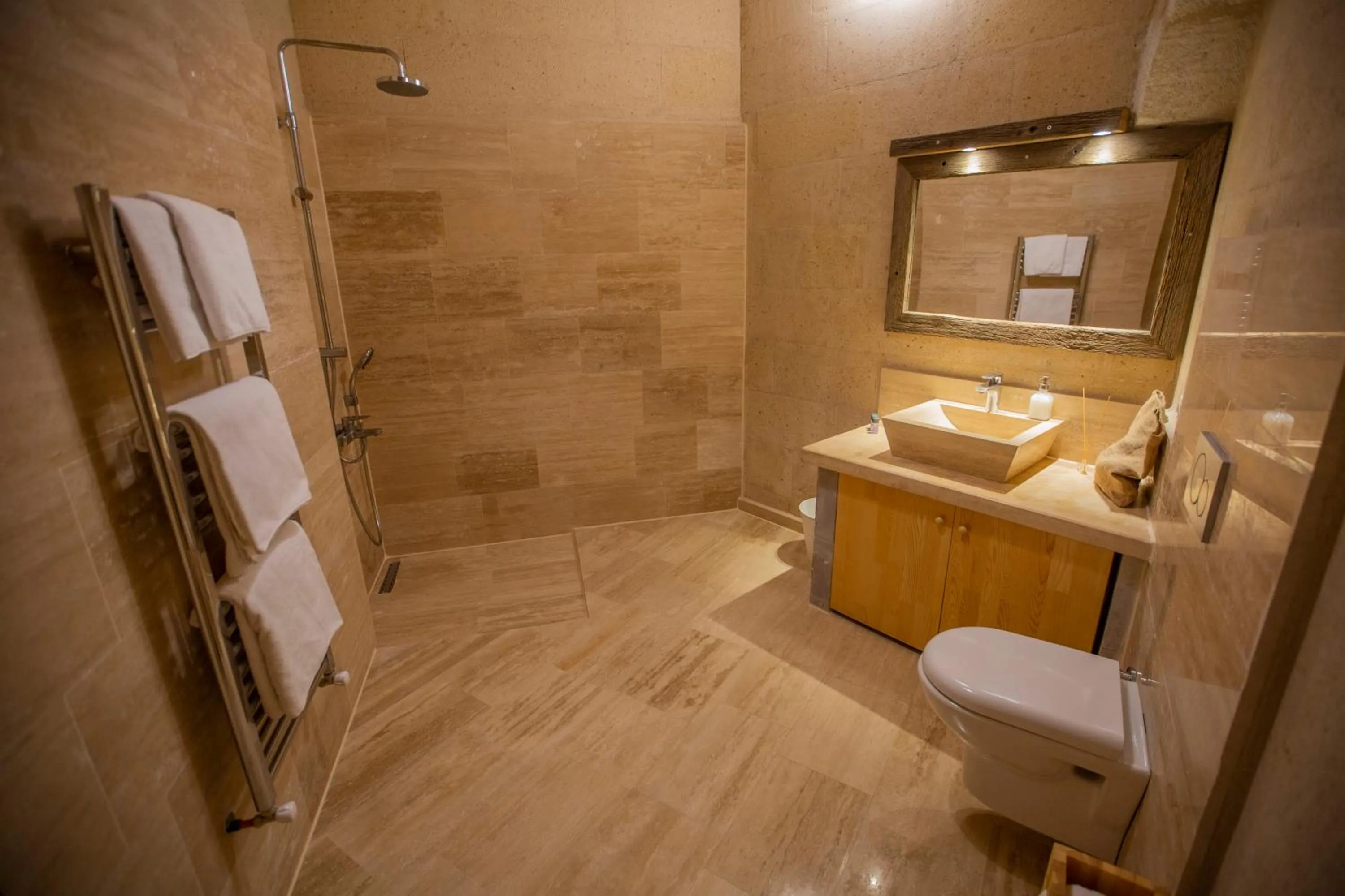 Bathroom in Maze Of Cappadocia Hotel