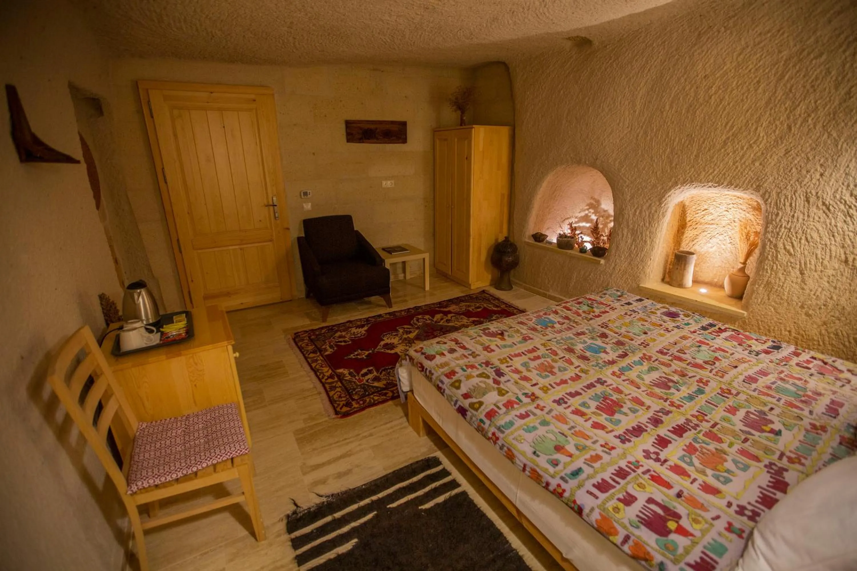Photo of the whole room, Bed in Maze Of Cappadocia Hotel