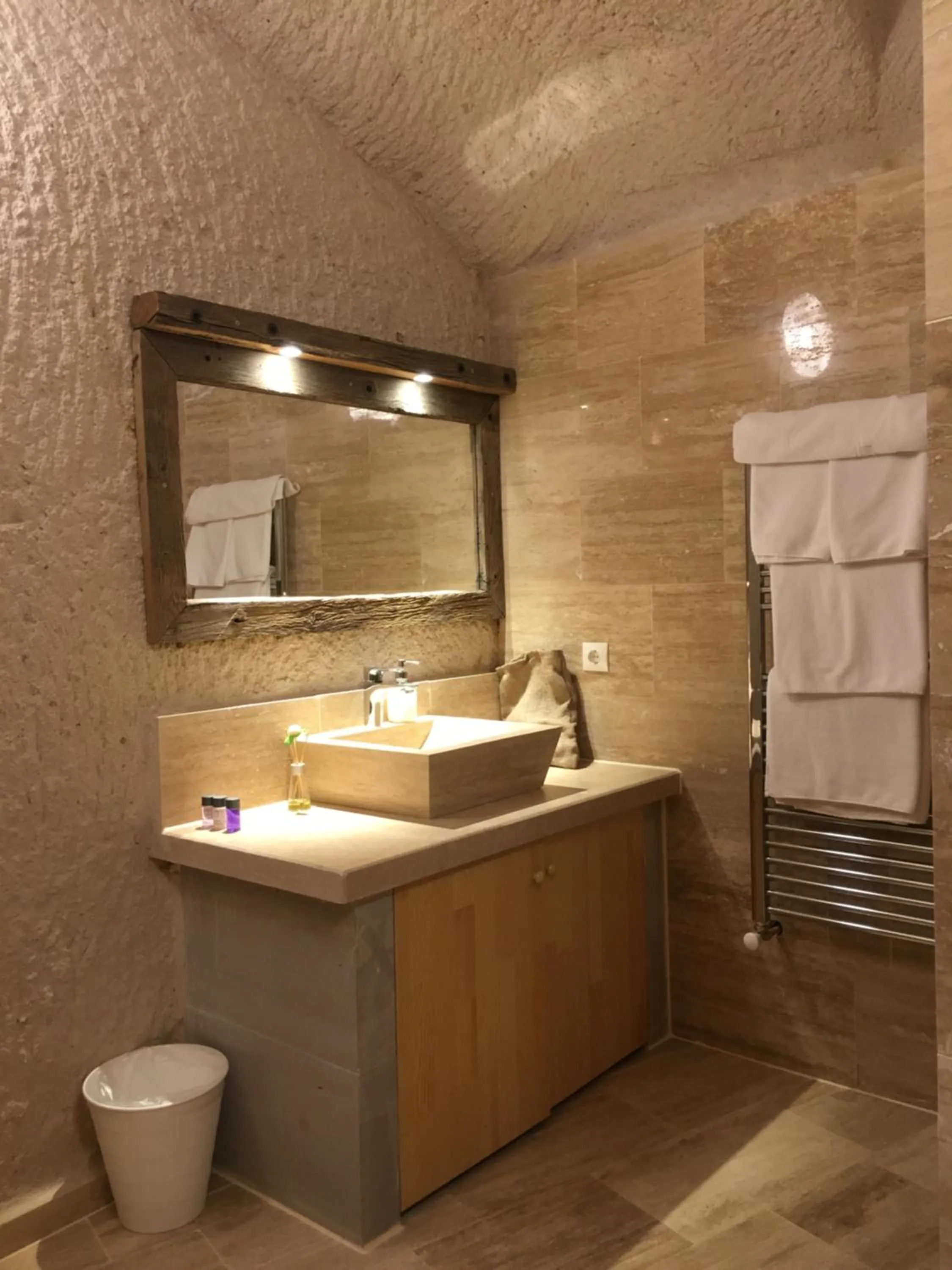 Bathroom in Maze Of Cappadocia Hotel
