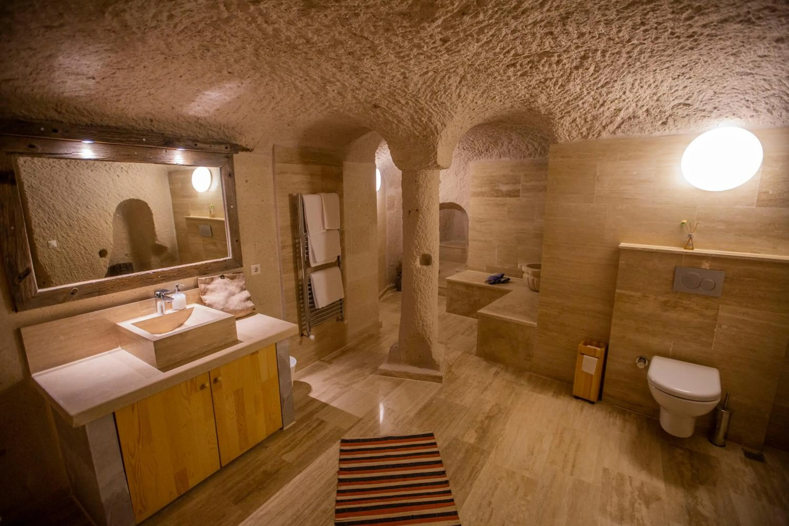 Bathroom in Maze Of Cappadocia Hotel