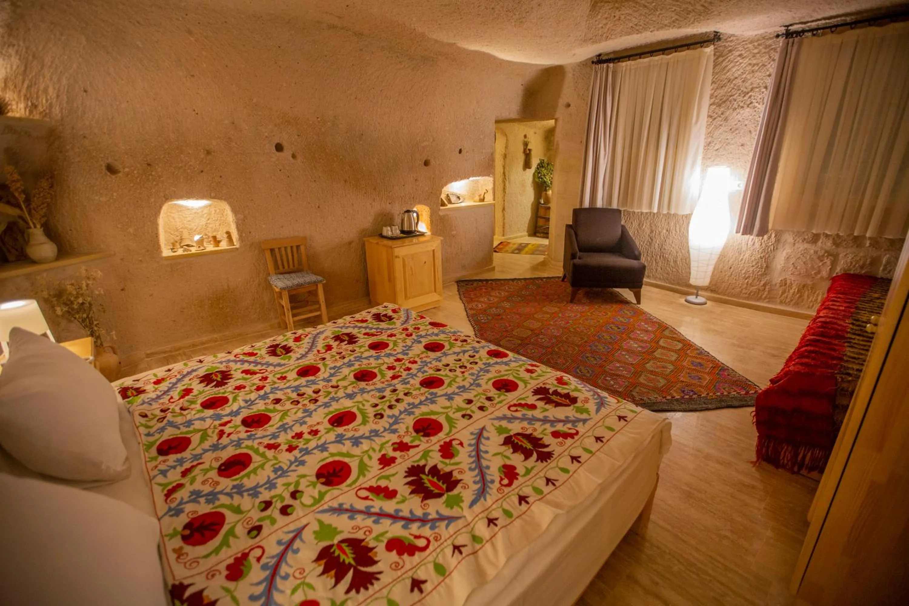 Photo of the whole room, Bed in Maze Of Cappadocia Hotel