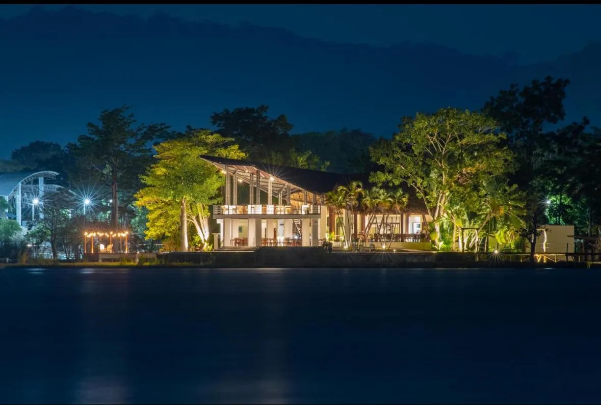 Property building in Hotel Maya Internacional