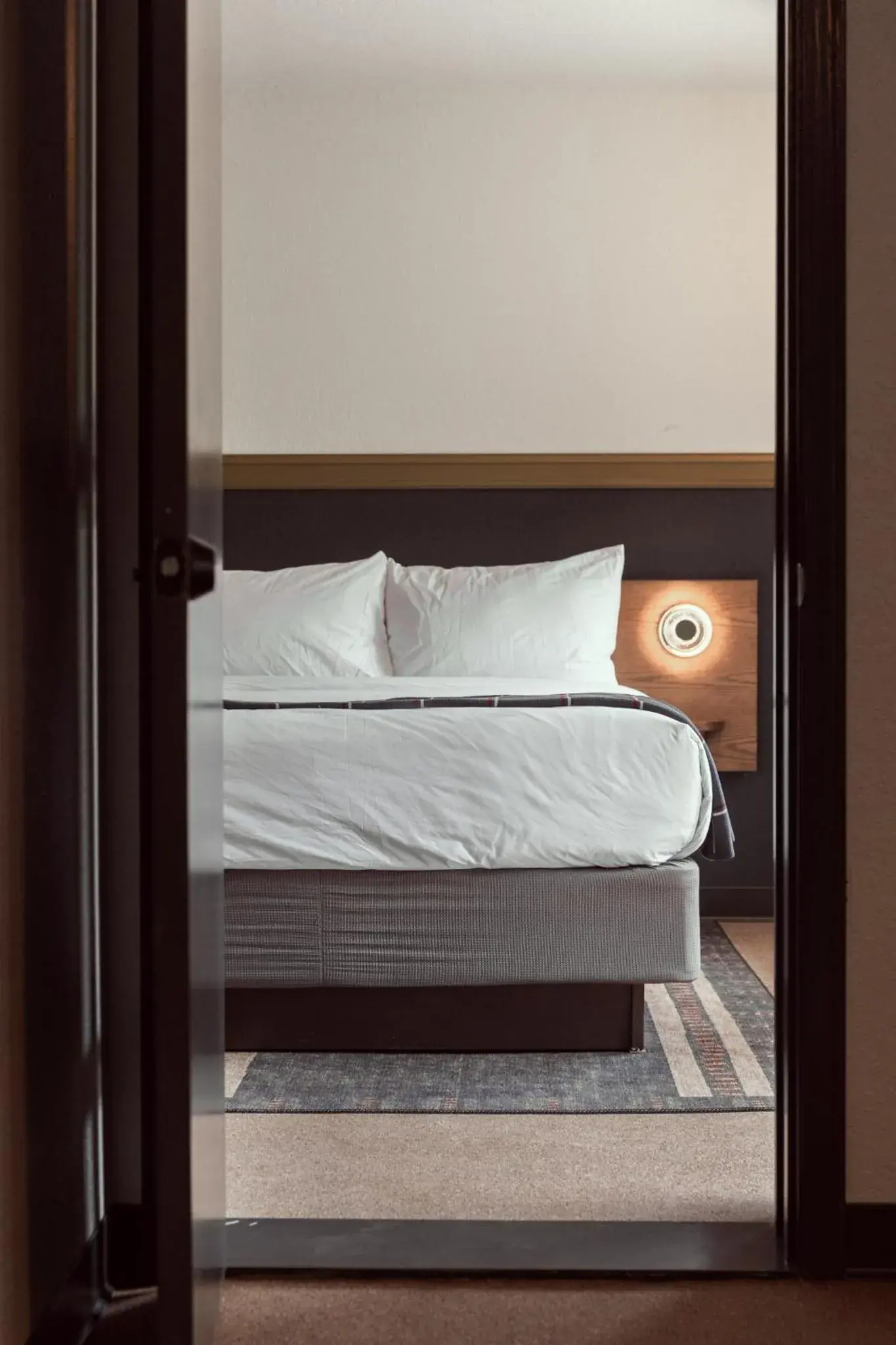 Bedroom, Bed in The Ozarker Lodge Bedroom, Bed in The Ozarker Lodge