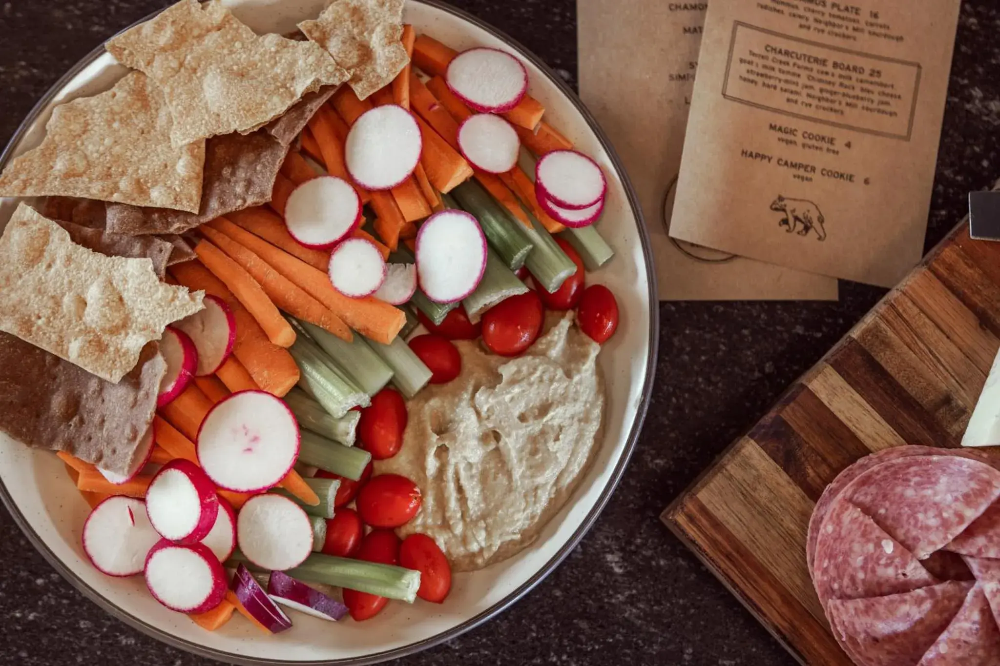 Food and drinks in The Ozarker Lodge Food and drinks in The Ozarker Lodge