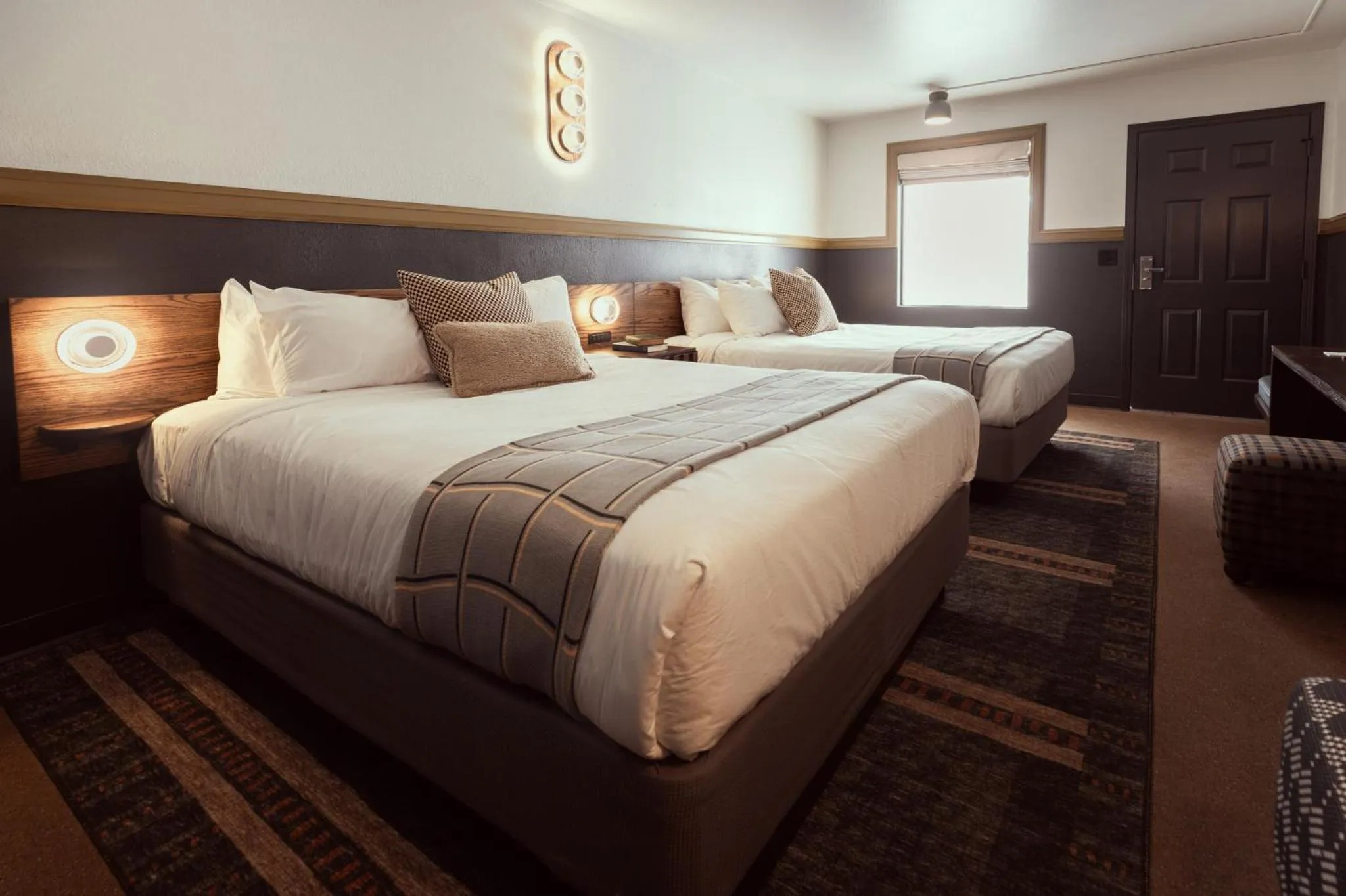 Bedroom, Bed in The Ozarker Lodge