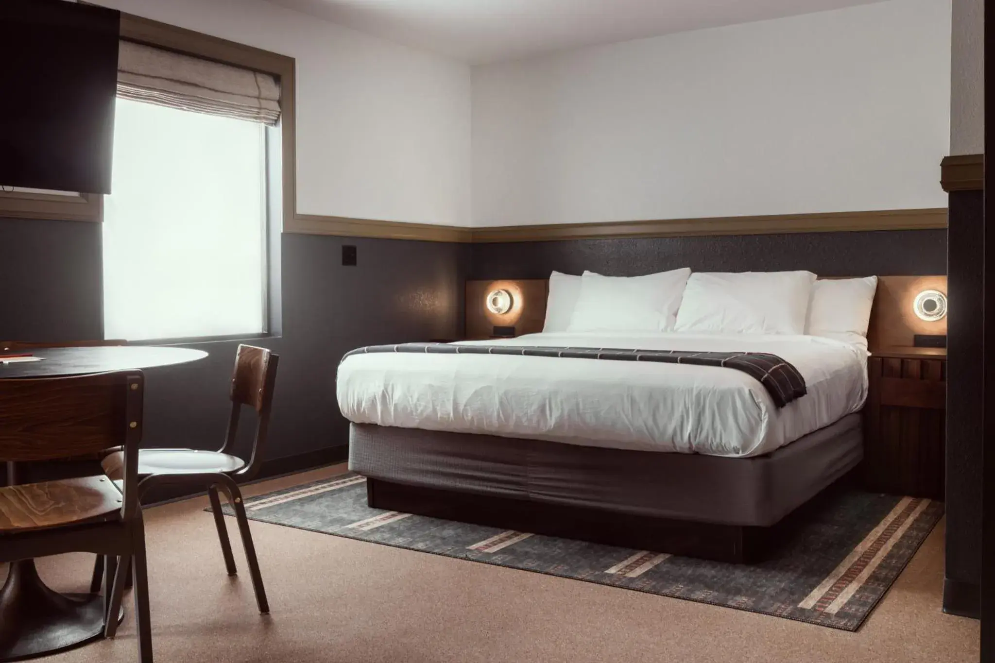 Bedroom, Bed in The Ozarker Lodge Bedroom, Bed in The Ozarker Lodge