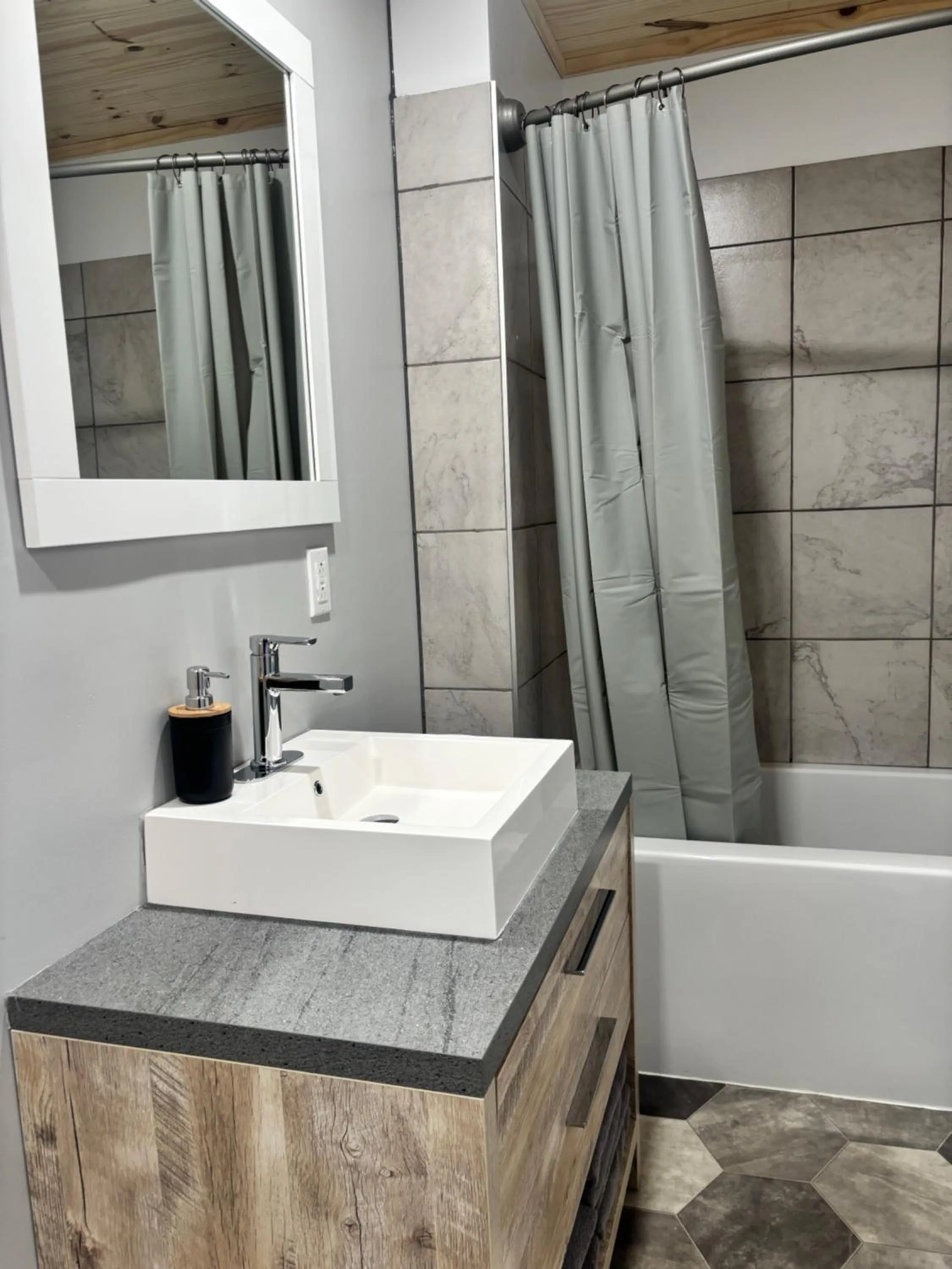 Bathroom in Les studios de la mer