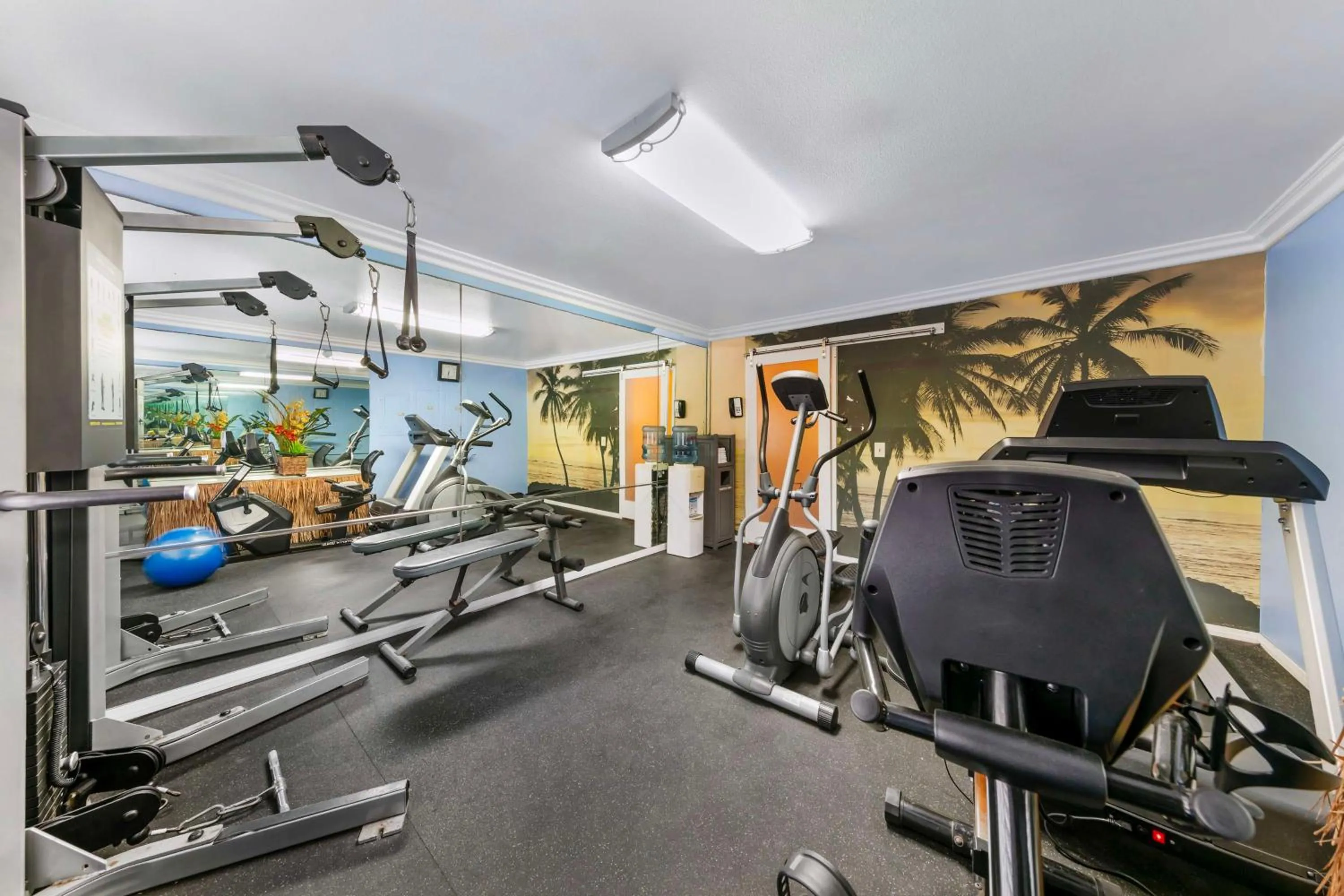 Fitness centre/facilities in Best Western Harbour Inn & Suites Huntington - Sunset Beach