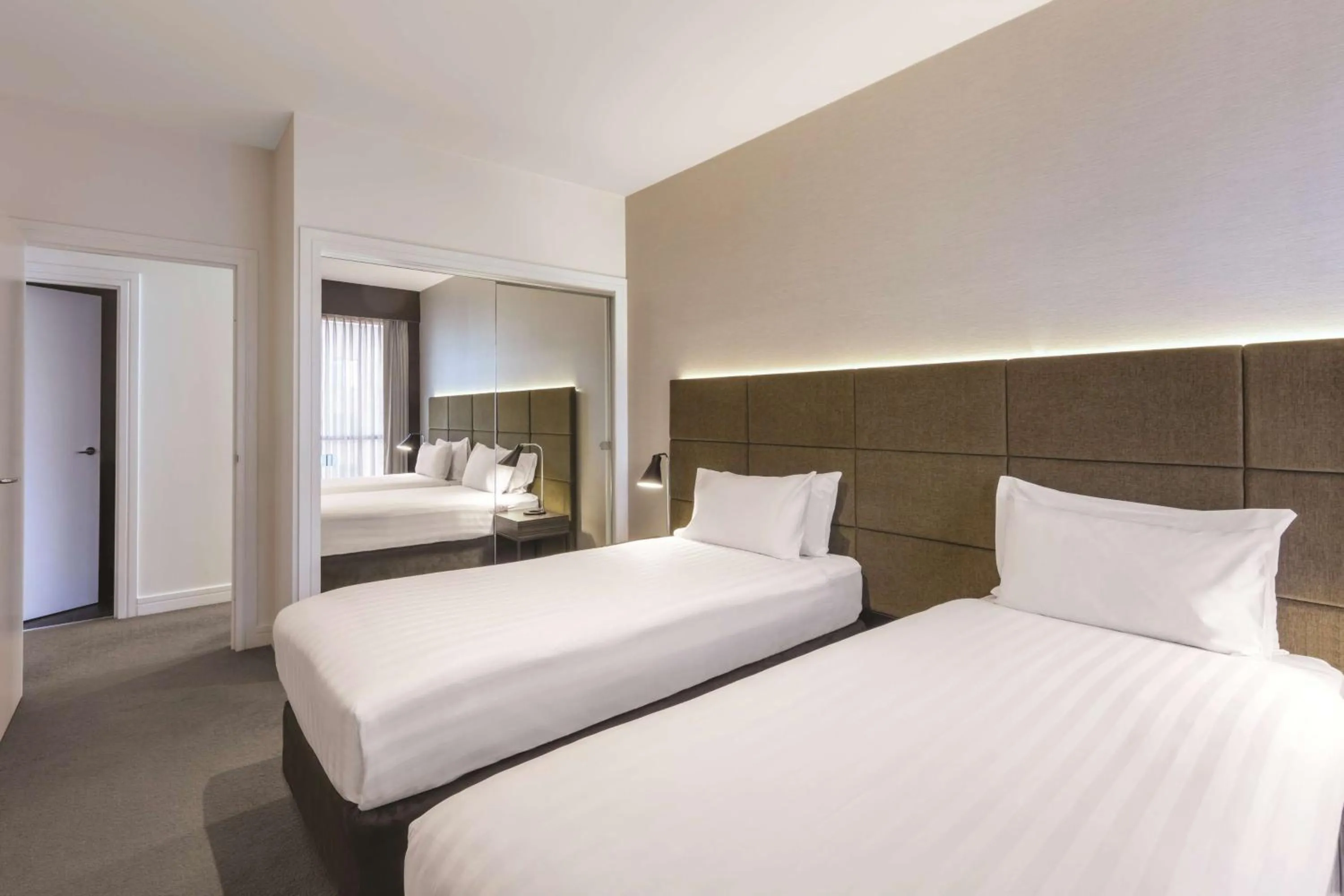 Bedroom, Bed in Adina Apartment Hotel Melbourne