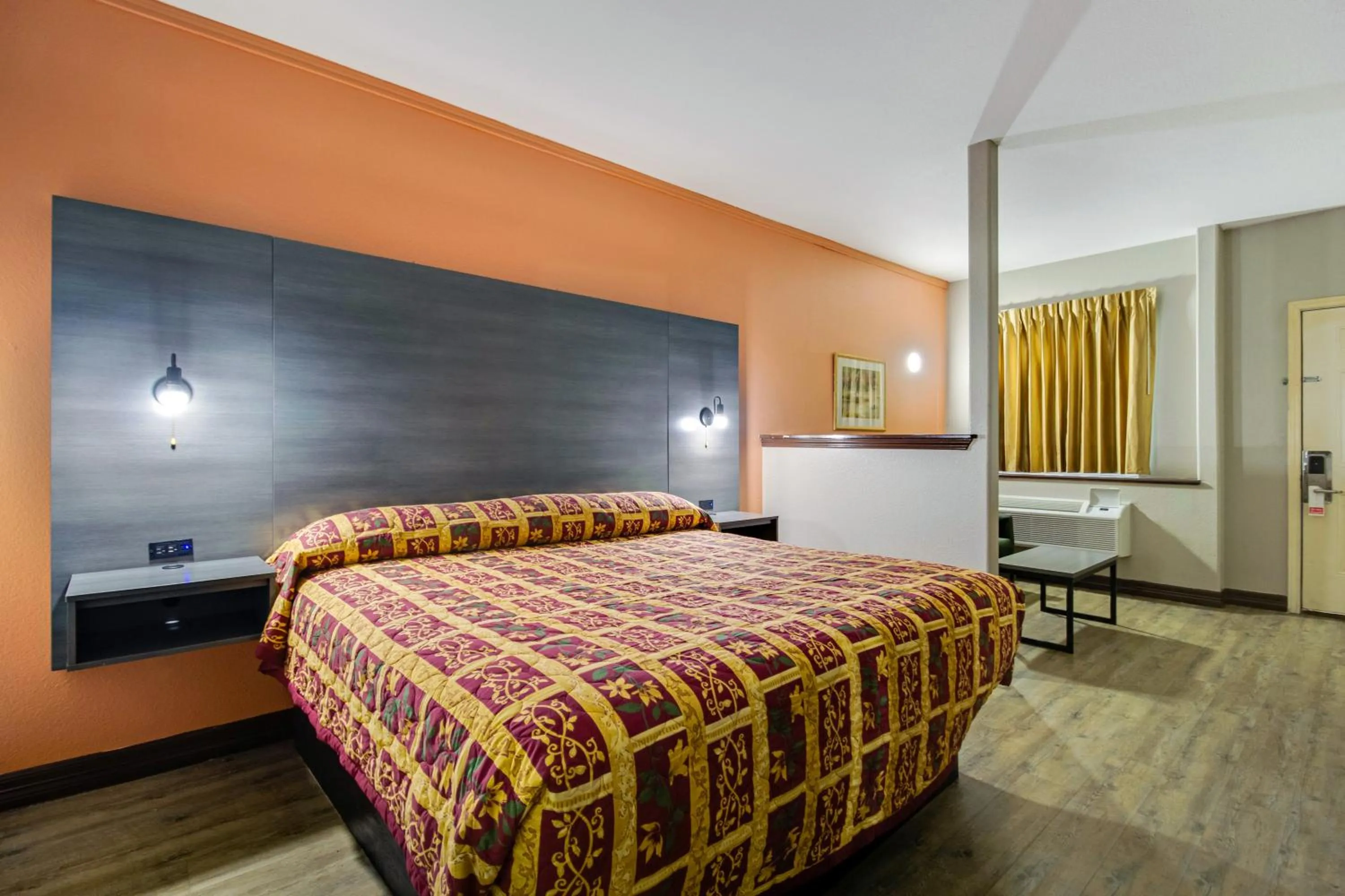 Executive Inn & Suites