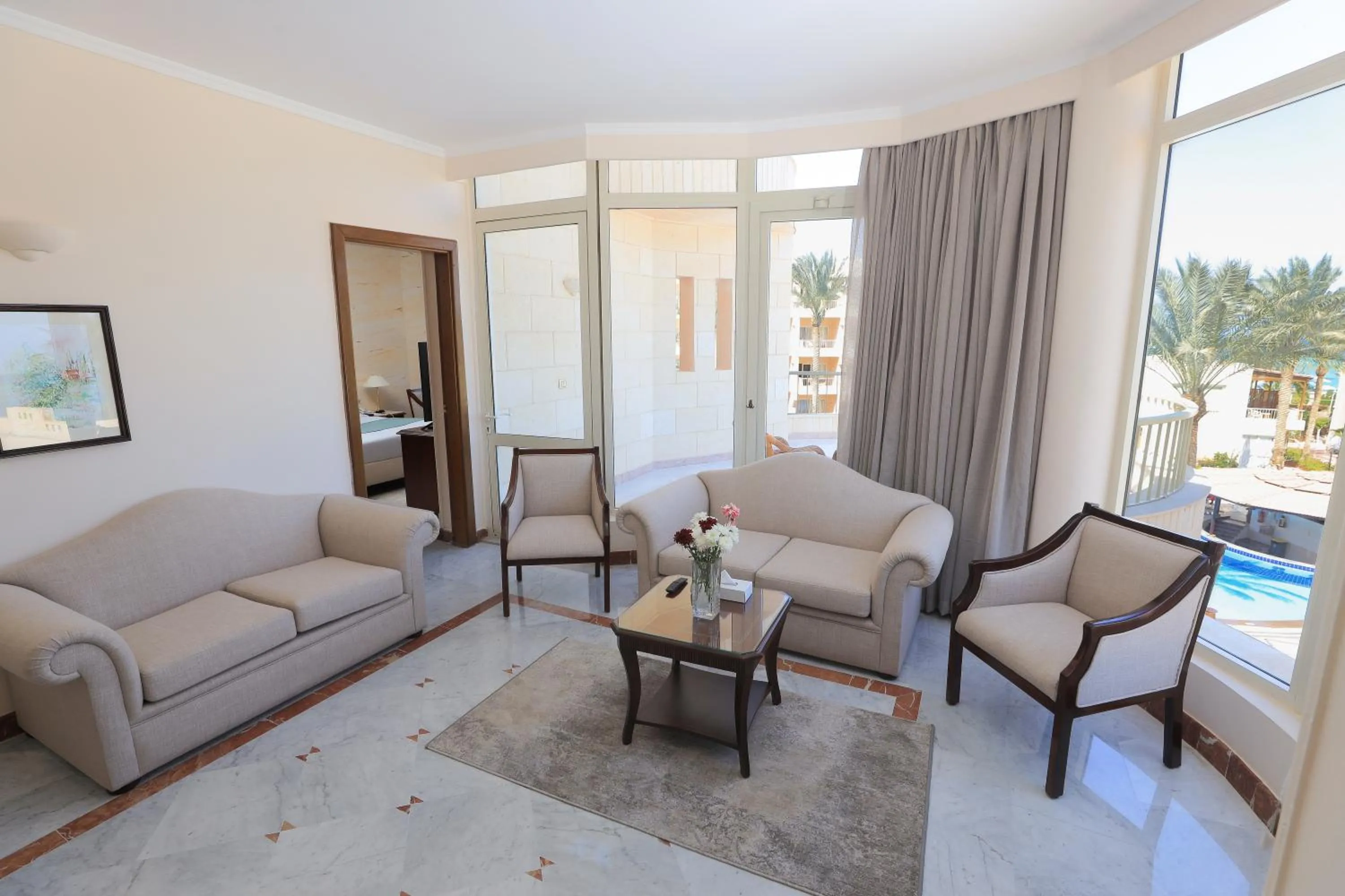 Sea Star Beau Rivage Hotel