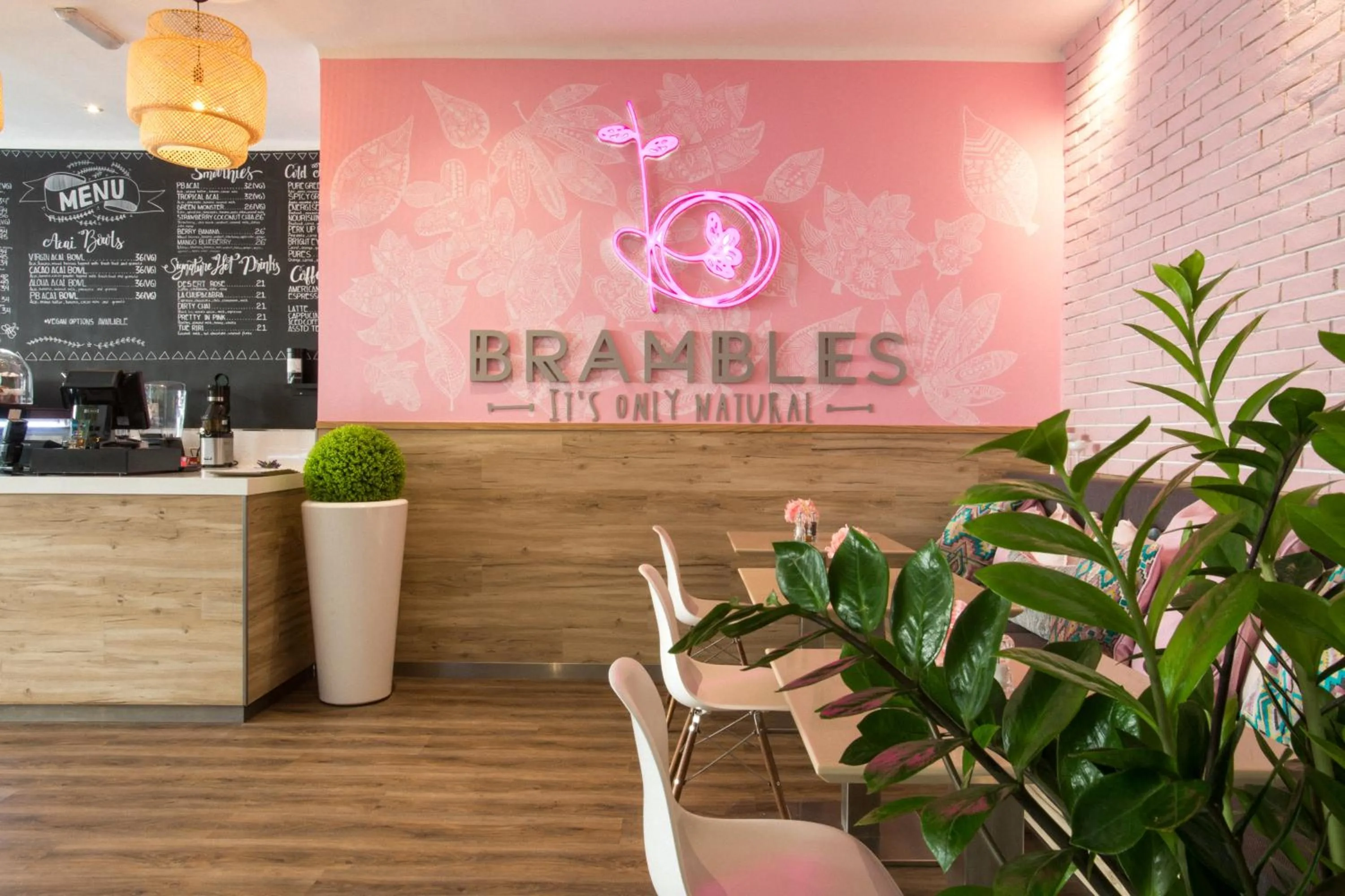 Food and drinks in Citadines Metro Central Dubai