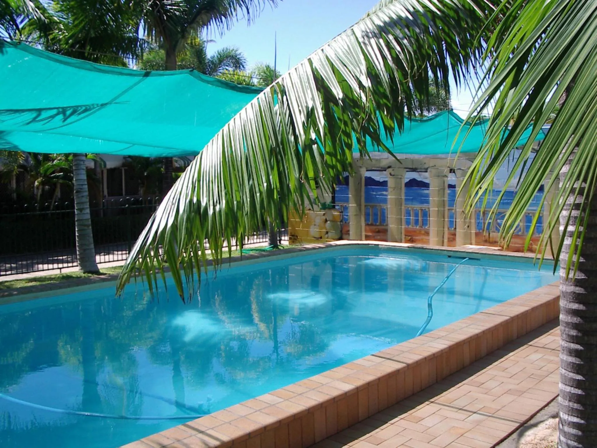 Swimming pool in Palm Waters Holiday Villas