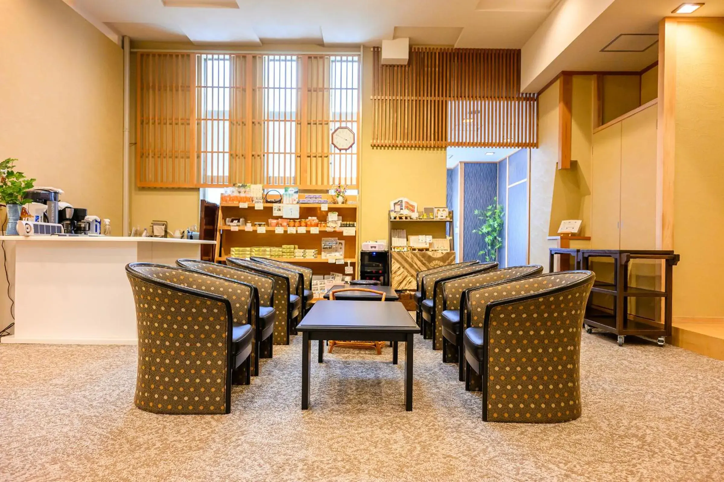 Lobby or reception in Ogiwarakan Lobby or reception in Ogiwarakan