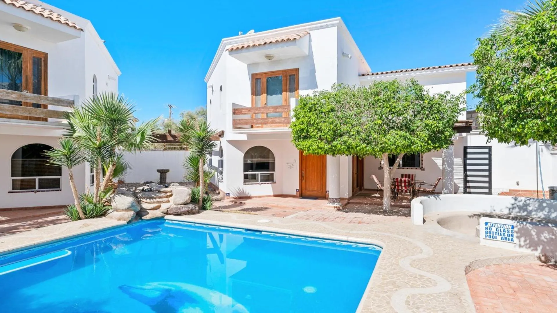 Pool view in Villa Relax 2 by Kivoya