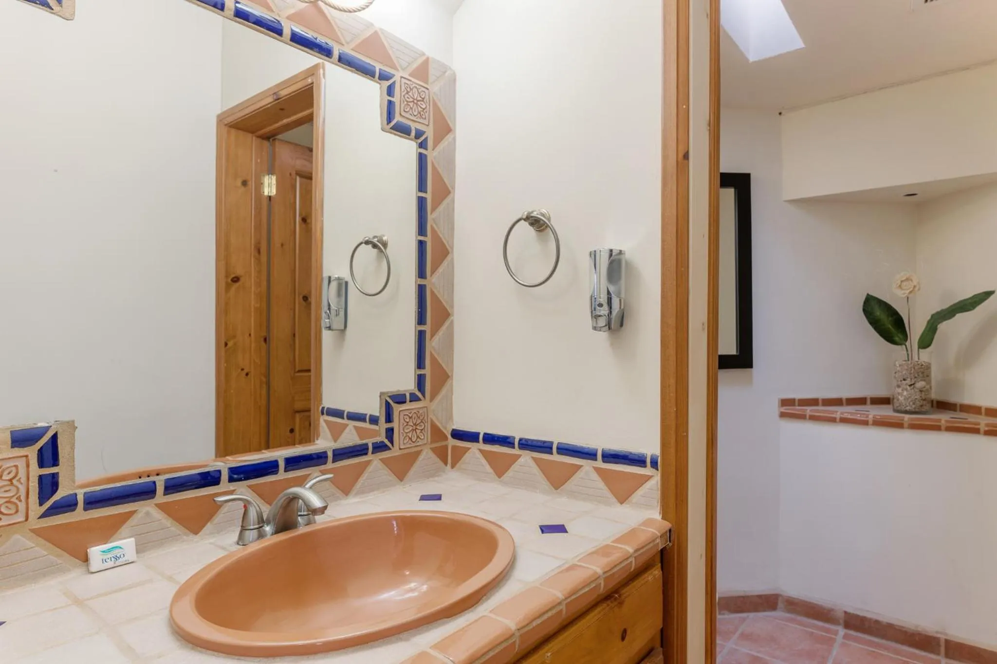 Bathroom in Villa Relax 2 by Kivoya