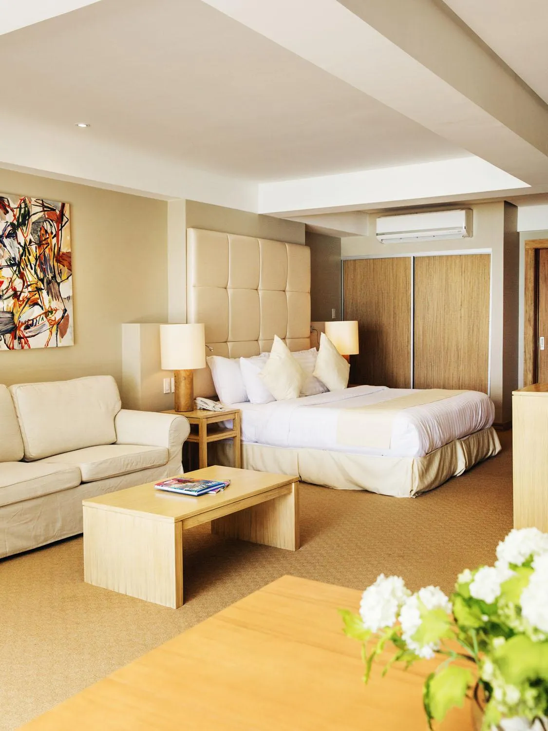 Photo of the whole room, Bed in Villa Caemilla Beach Boutique Hotel