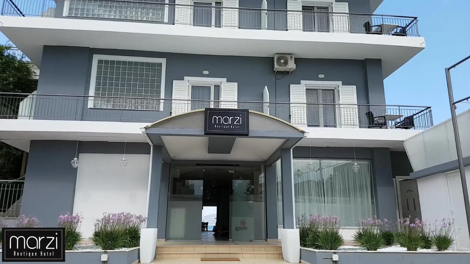 Facade/entrance in Marzi Boutique Hotel Facade/entrance in Marzi Boutique Hotel