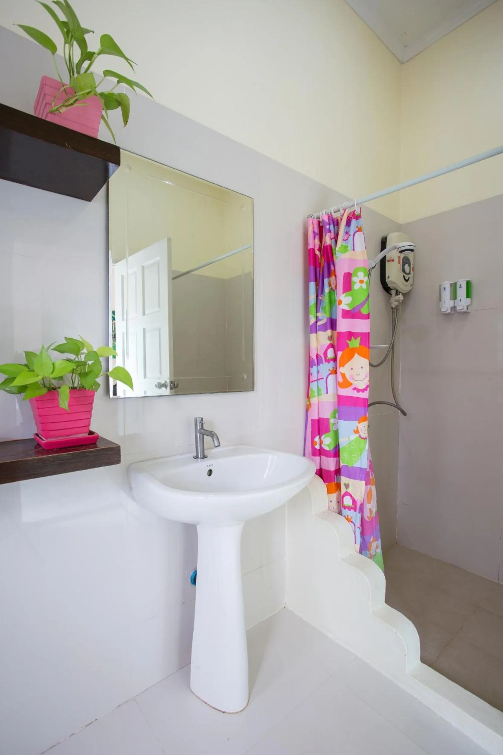 Shower in Watermill Resort