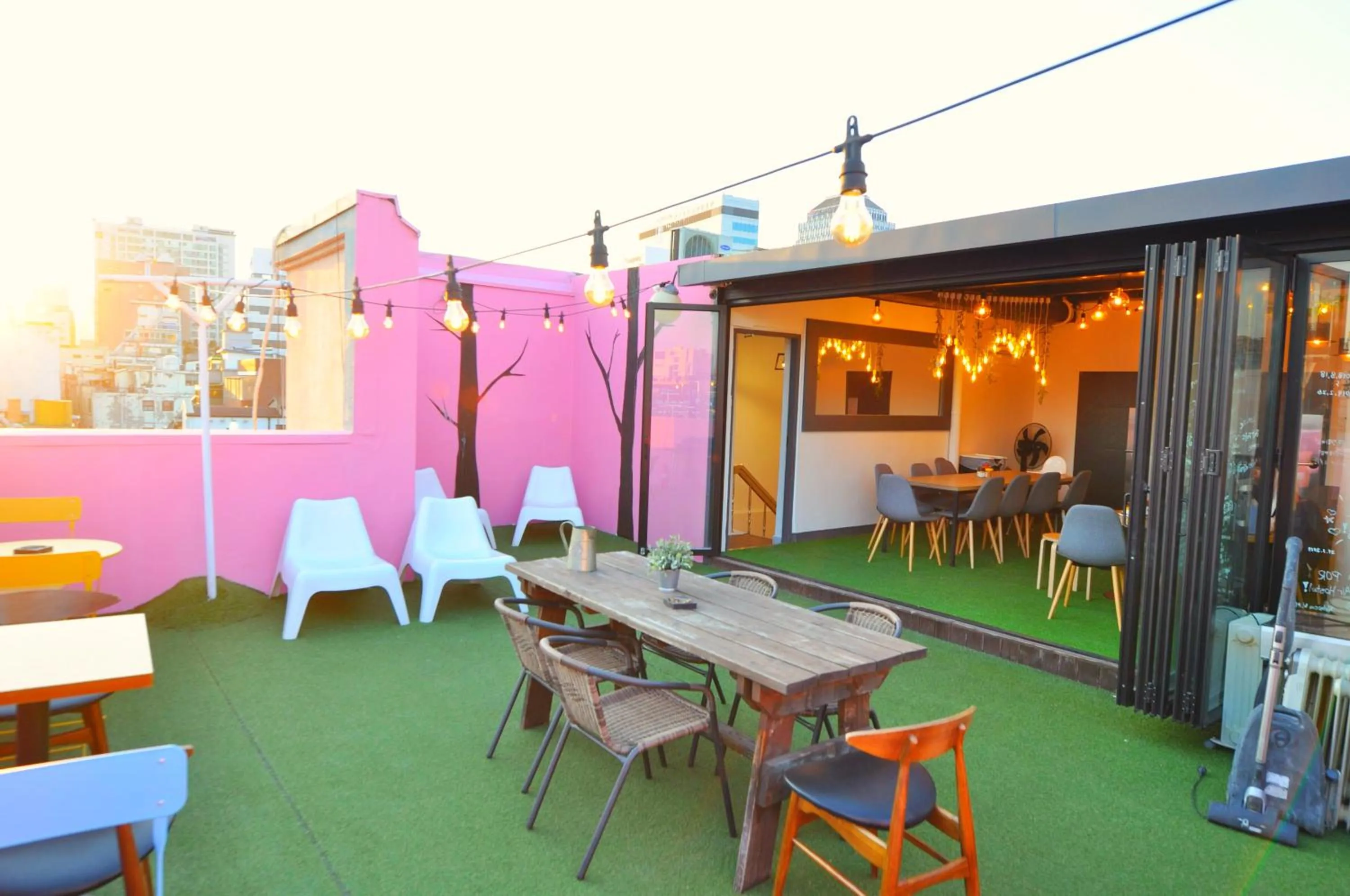 Patio in OYO Hostel Dongdaemun1