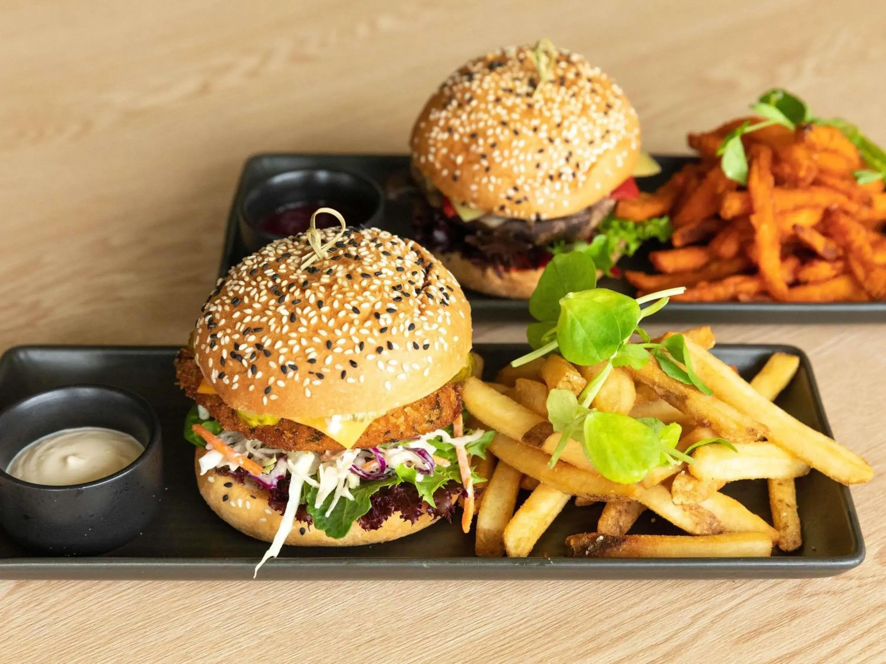 Restaurant/places to eat in Mercure Gold Coast Resort Restaurant/places to eat in Mercure Gold Coast Resort