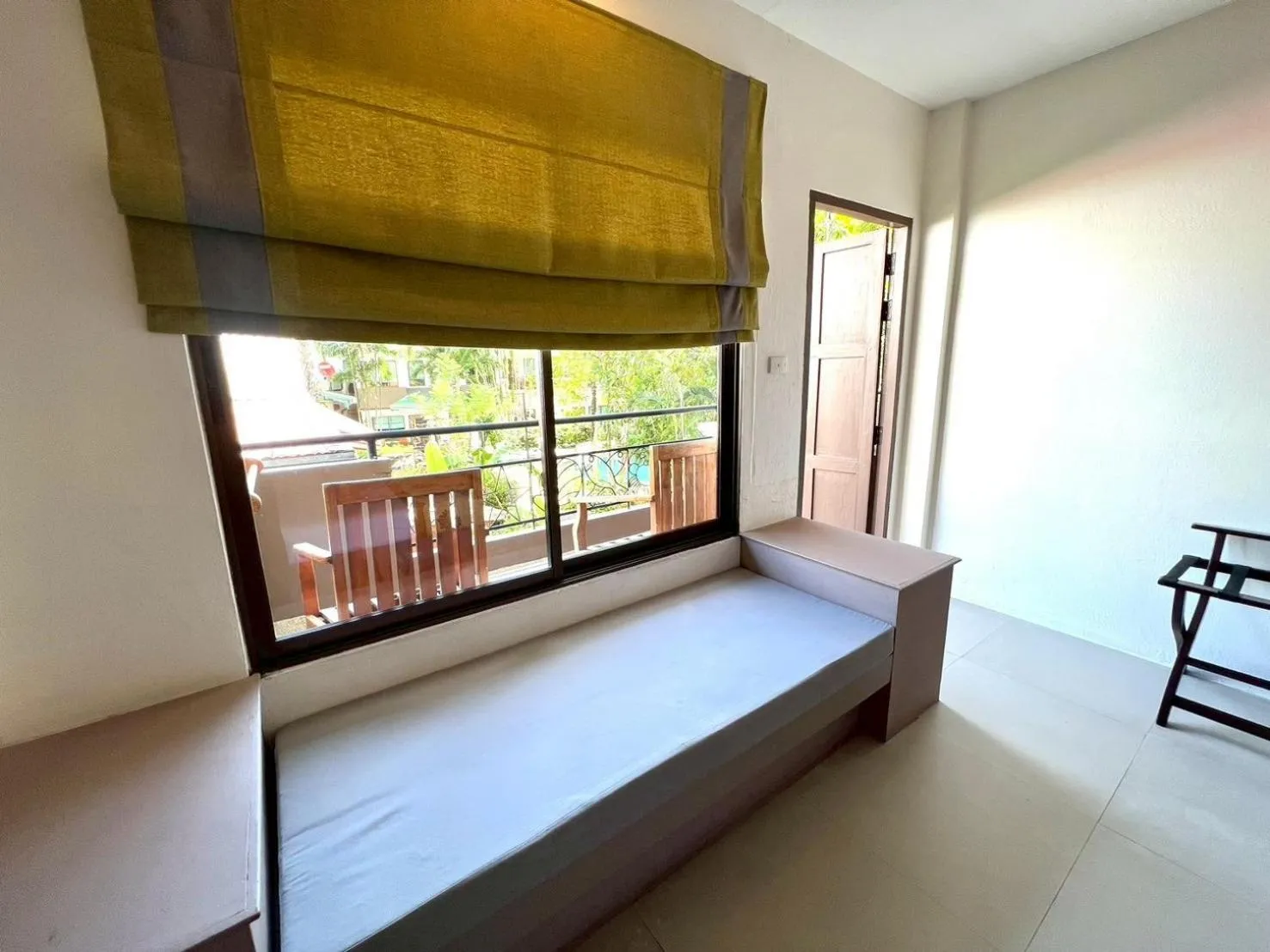 Seating area, Bed in The Viridian Resort Patong