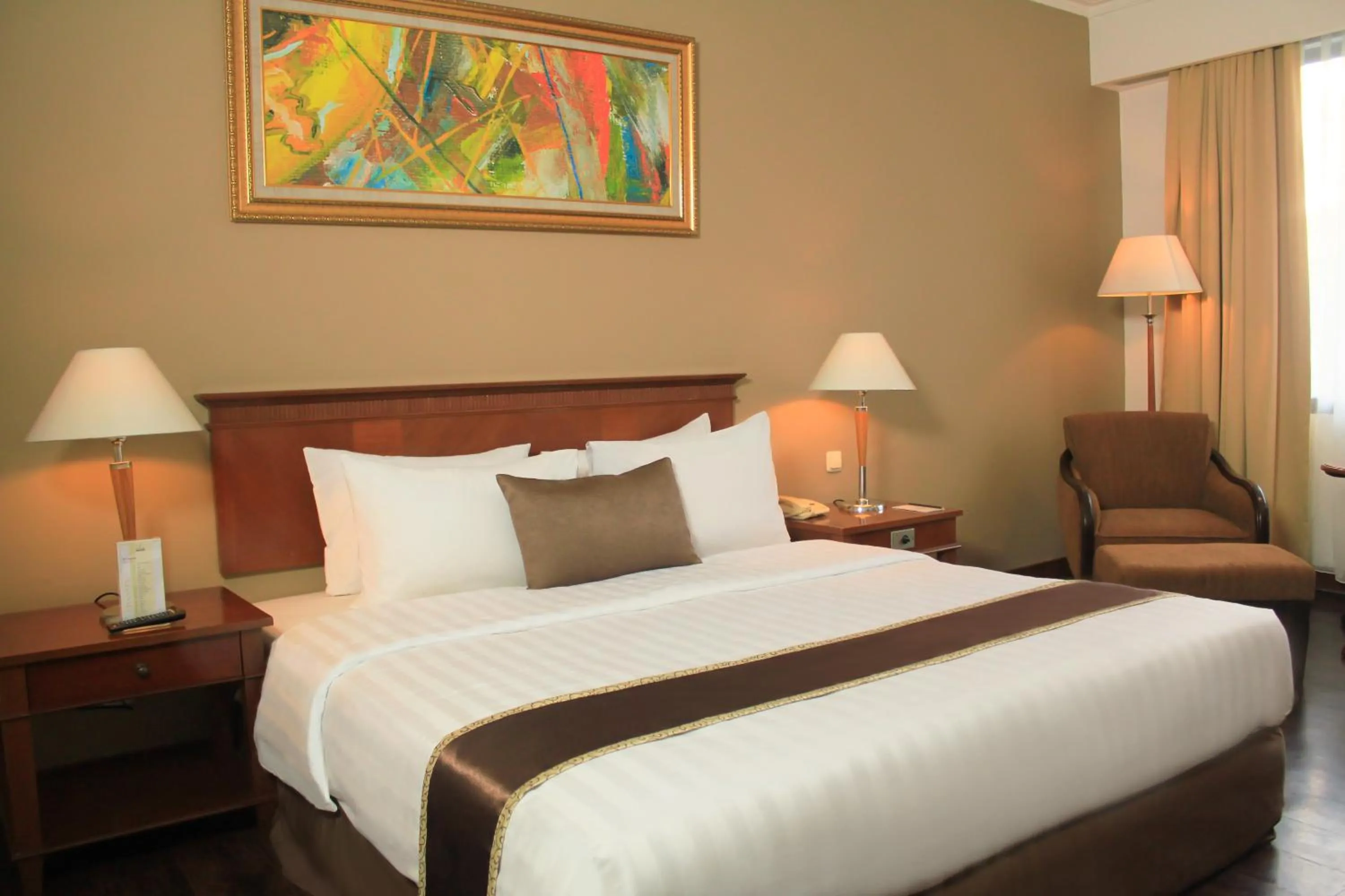 Bedroom in Hotel Salak The Heritage Bogor