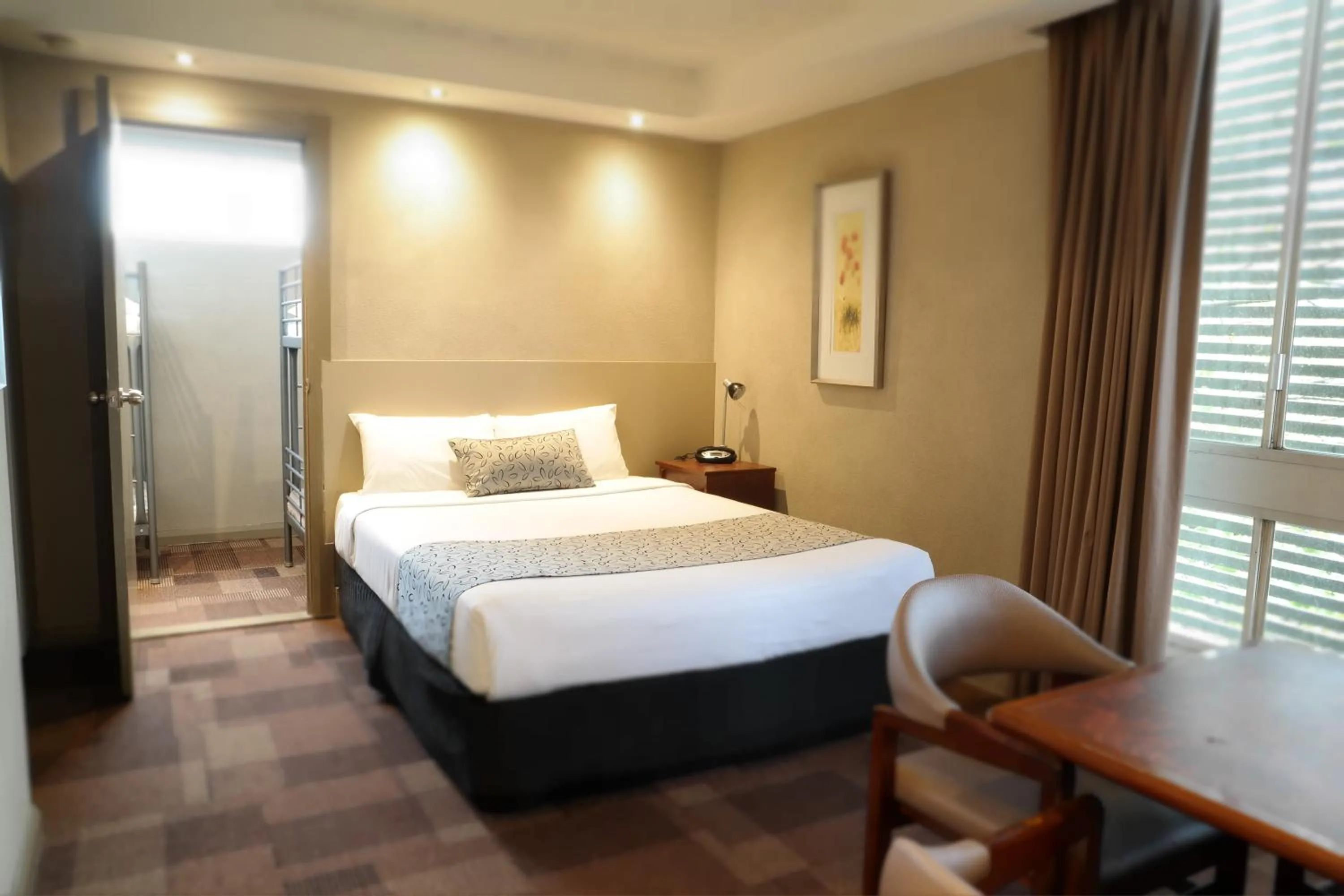 Bed in Parkville Place Serviced Apartments